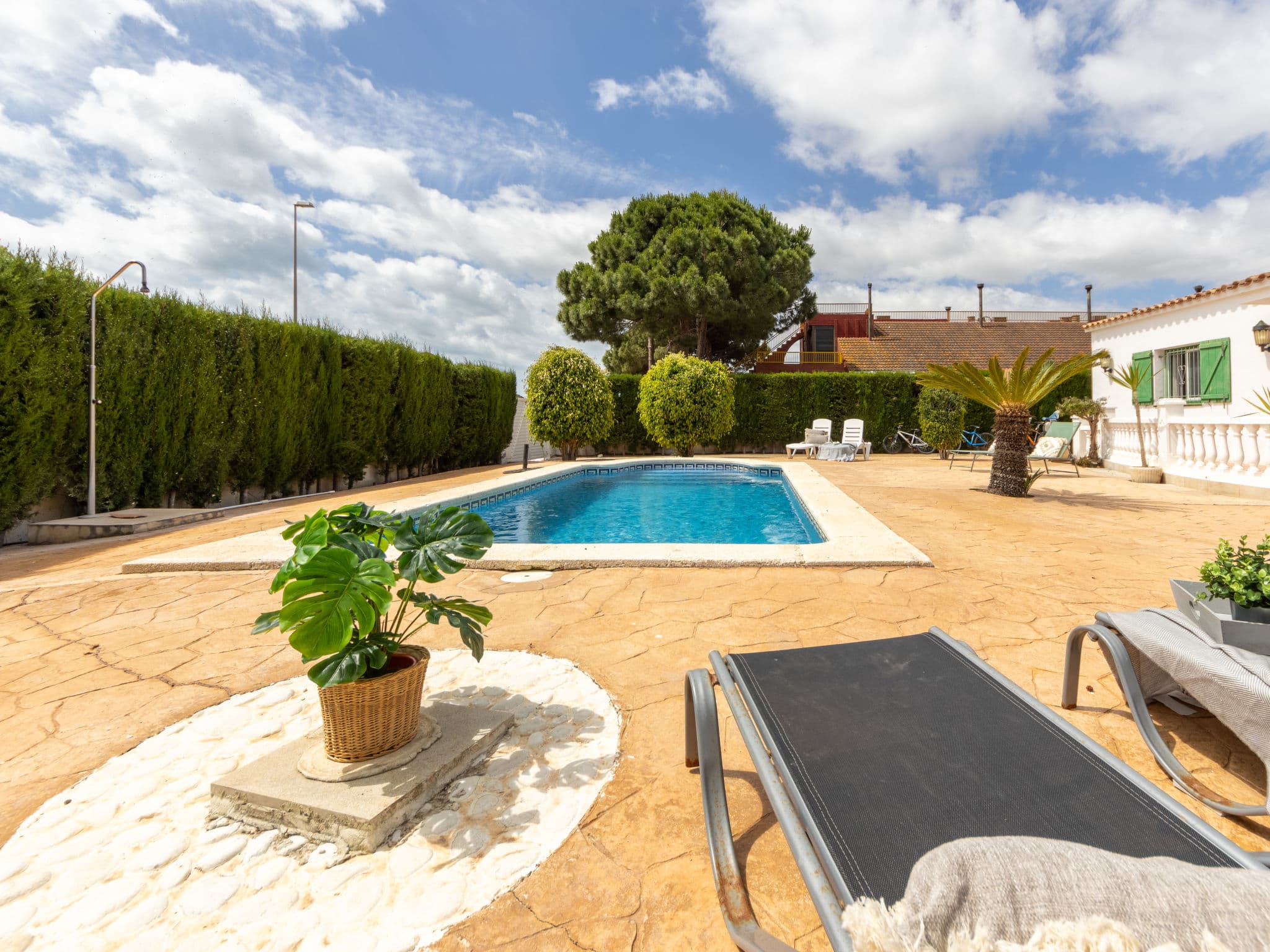 Pool Outdoor