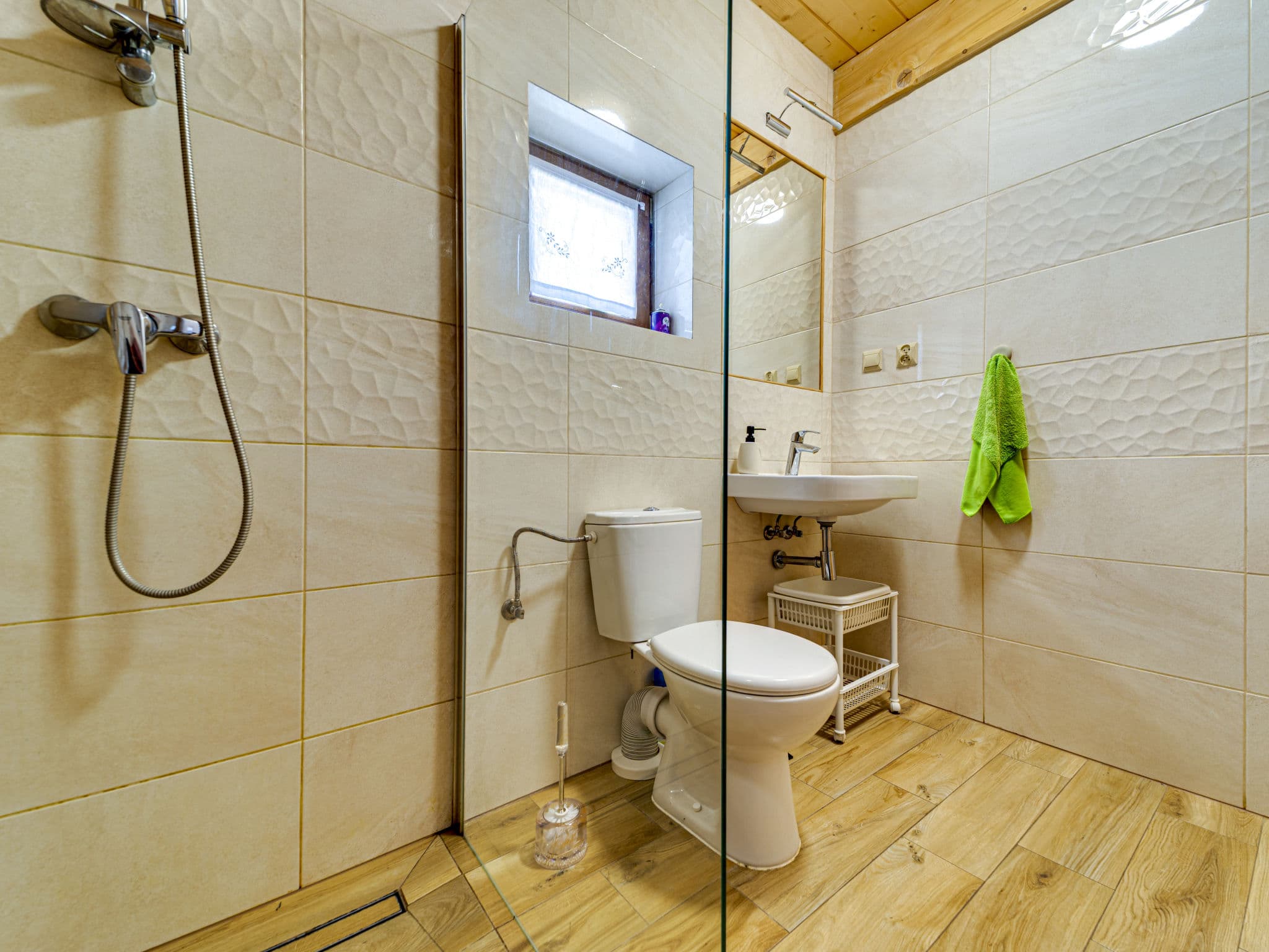 Bathroom / Wellness