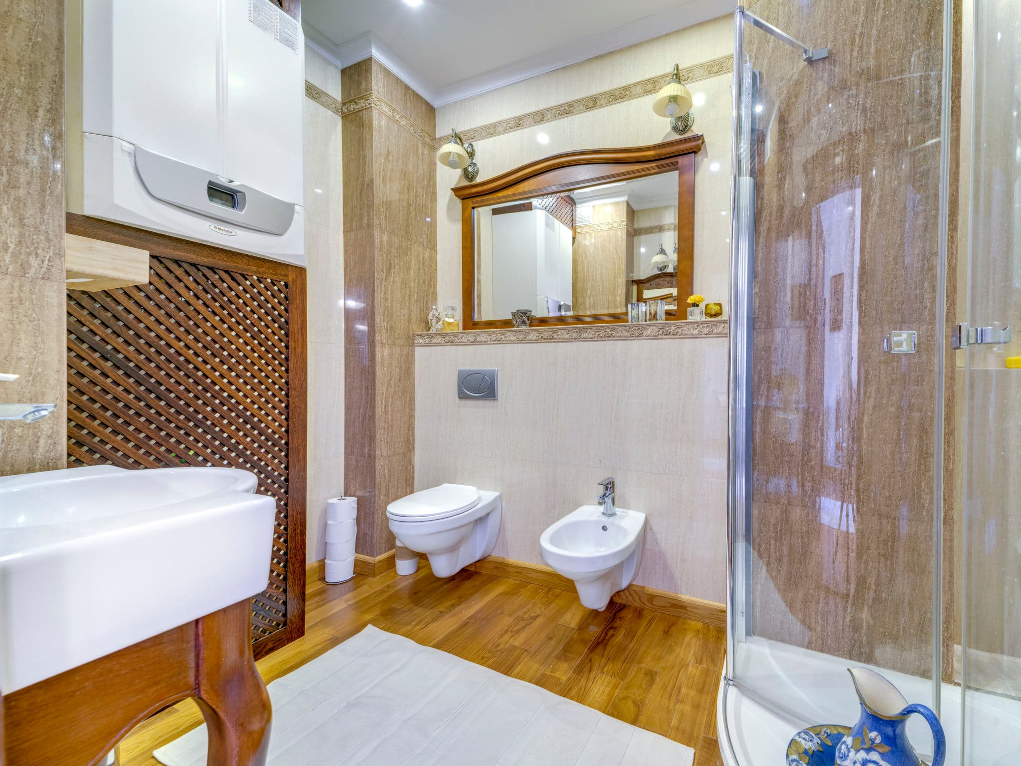 Bathroom / Wellness