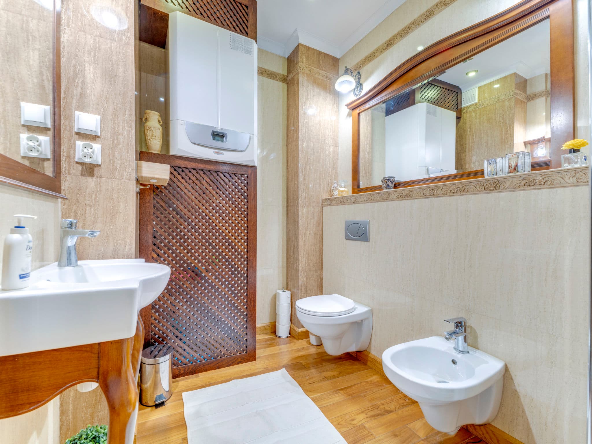 Bathroom / Wellness