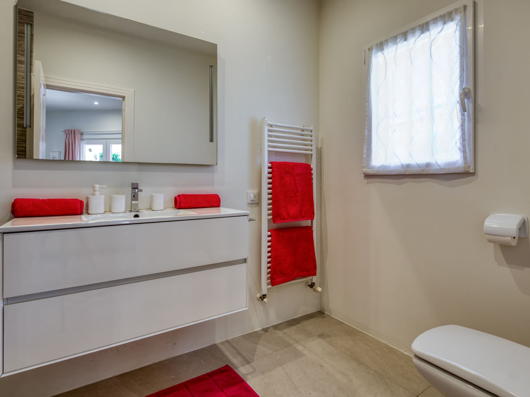 Bathroom / Wellness