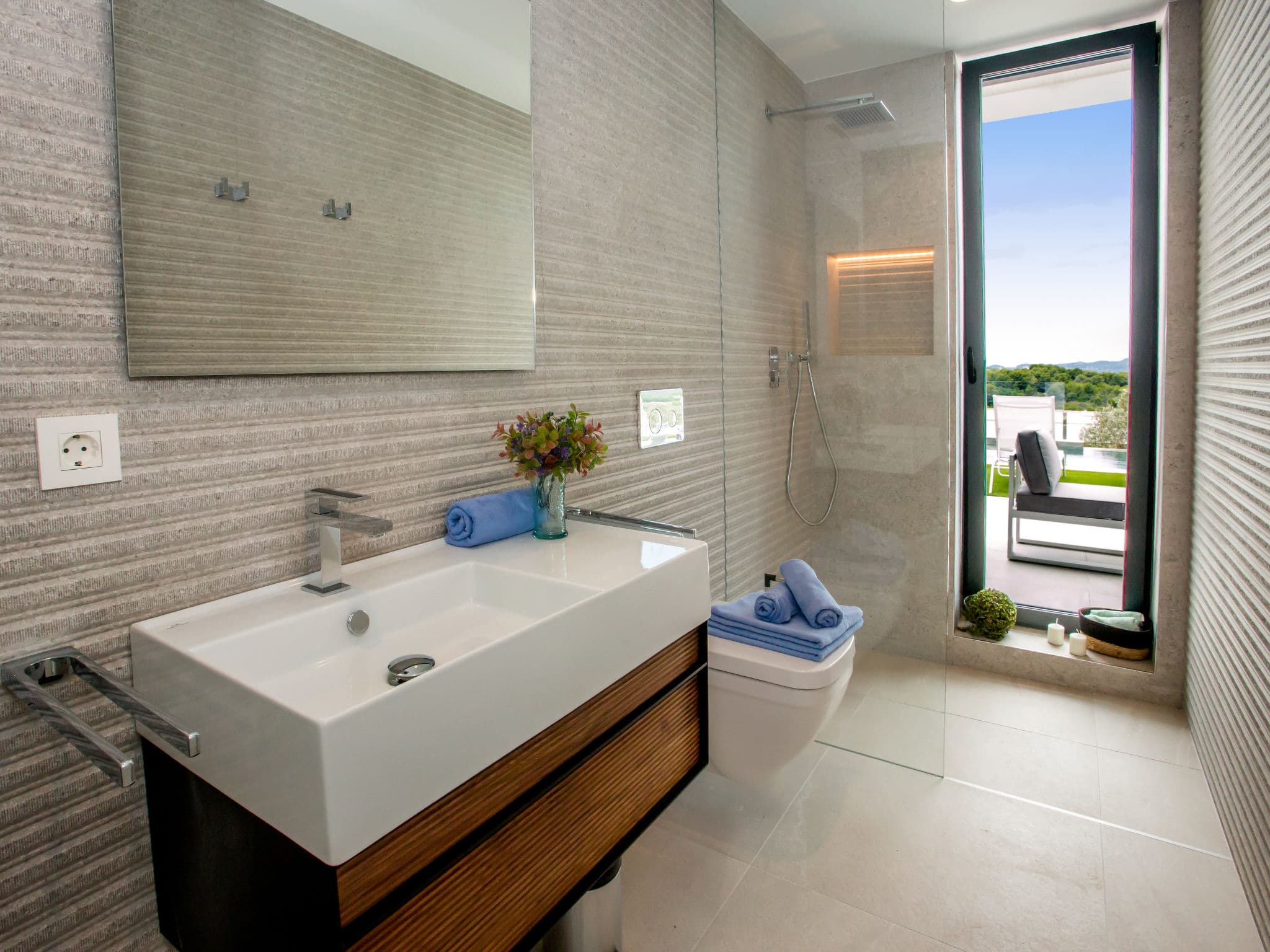 Bathroom / Wellness