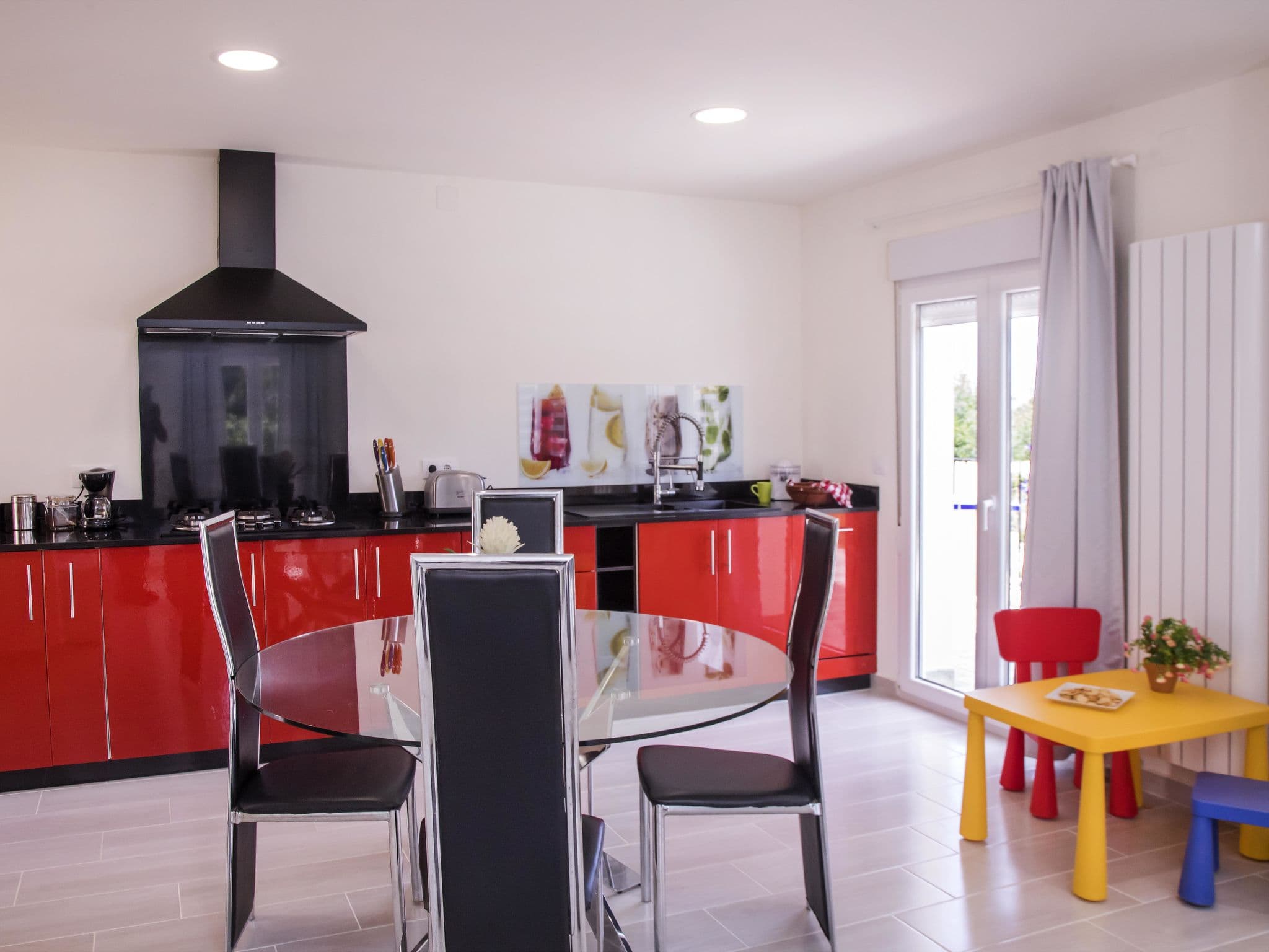 Kitchen / Dining Room