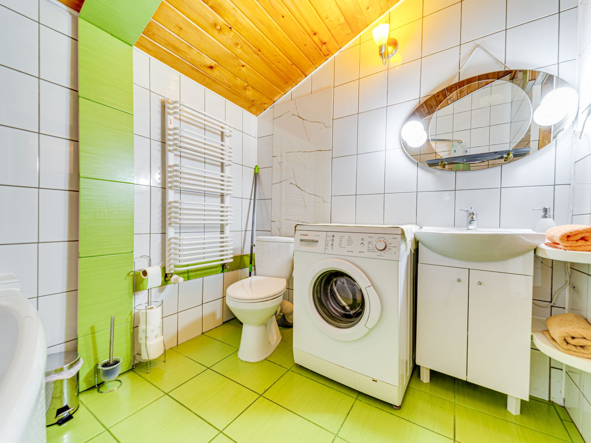 Bathroom / Wellness