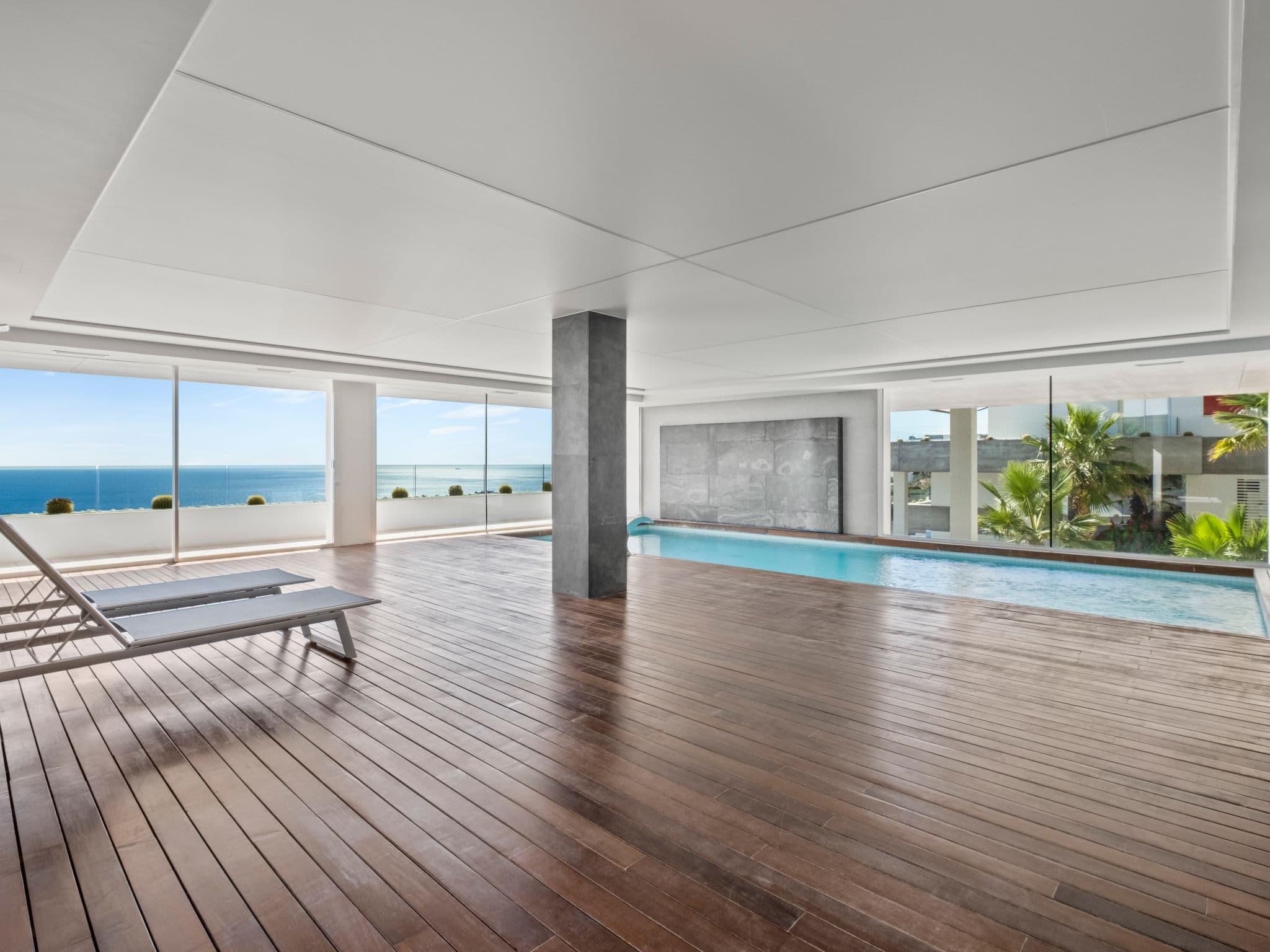 Pool Indoor
