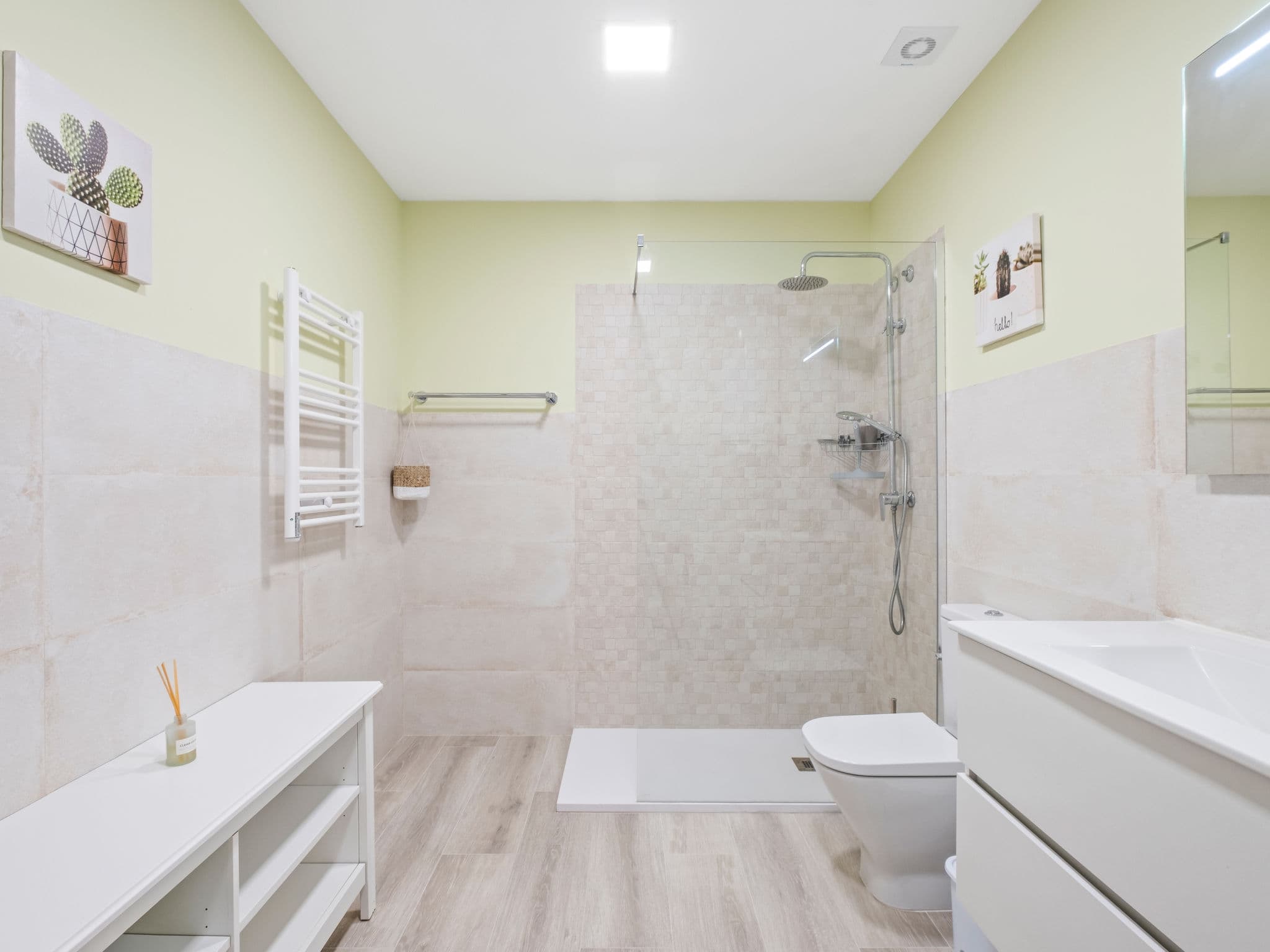 Bathroom / Wellness