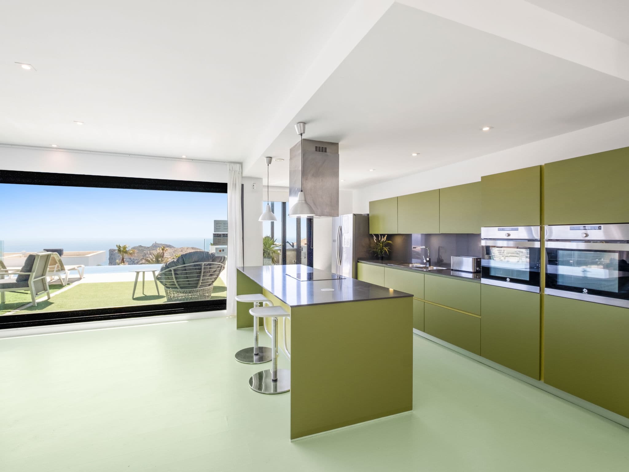 Kitchen / Dining Room