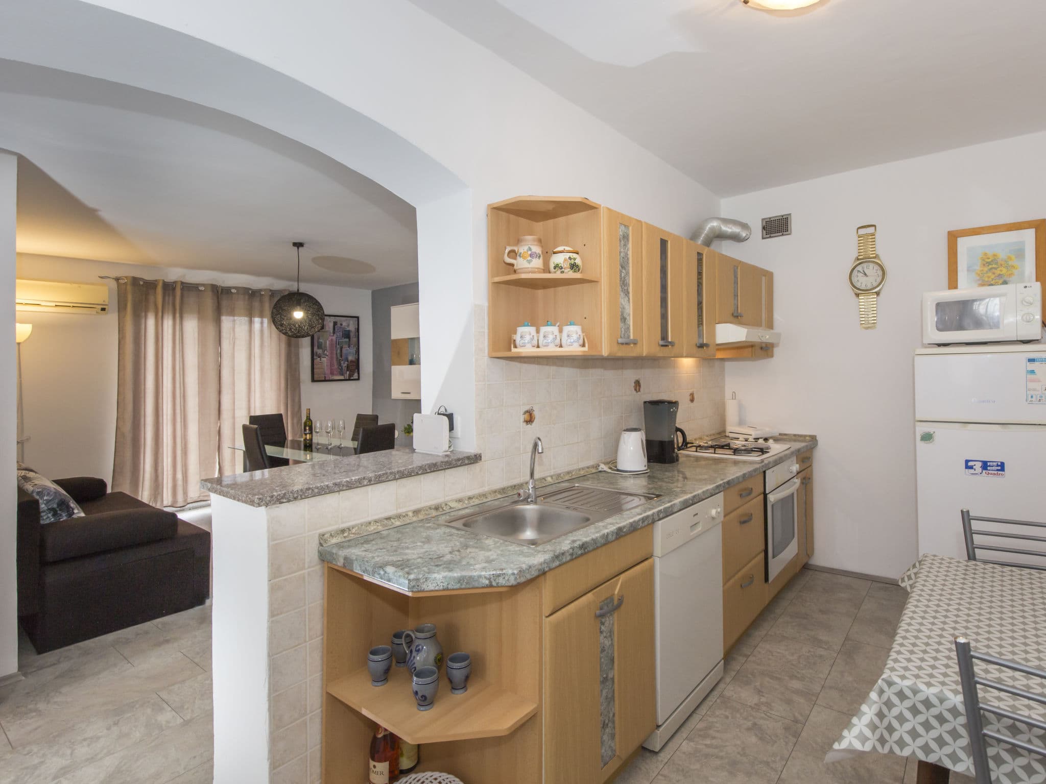 Kitchen / Dining Room