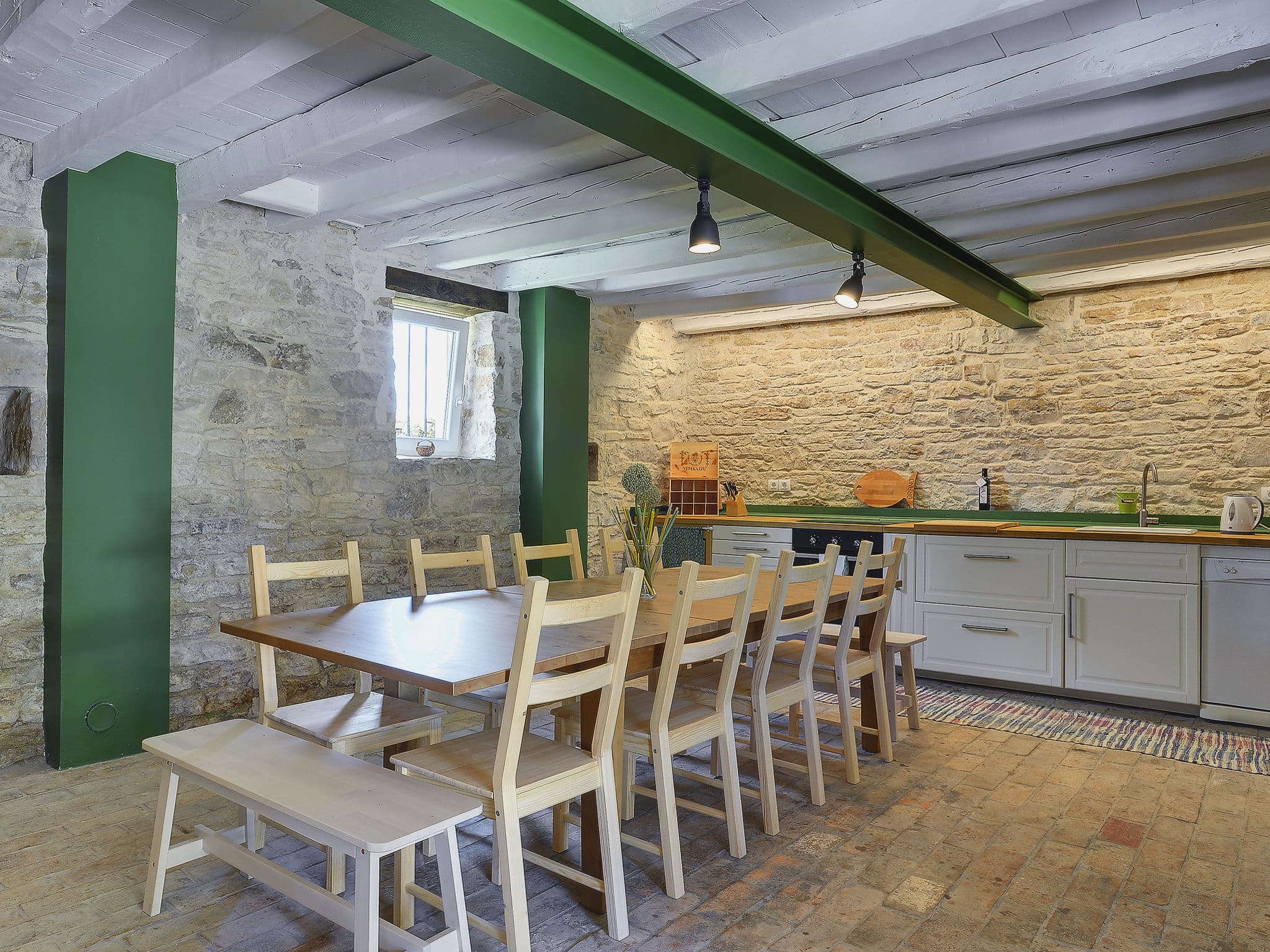 Kitchen / Dining Room