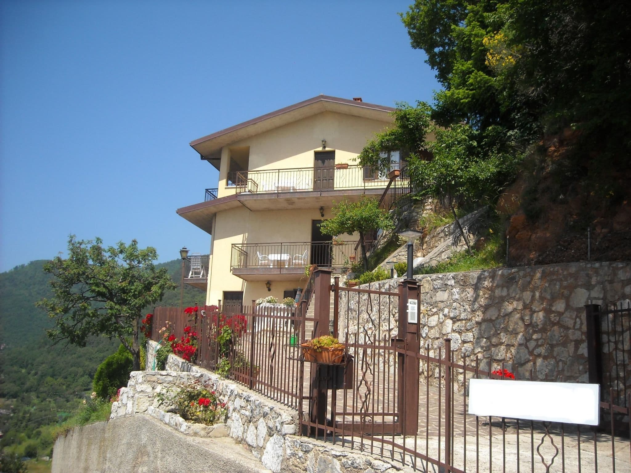 Gallery Image 52
