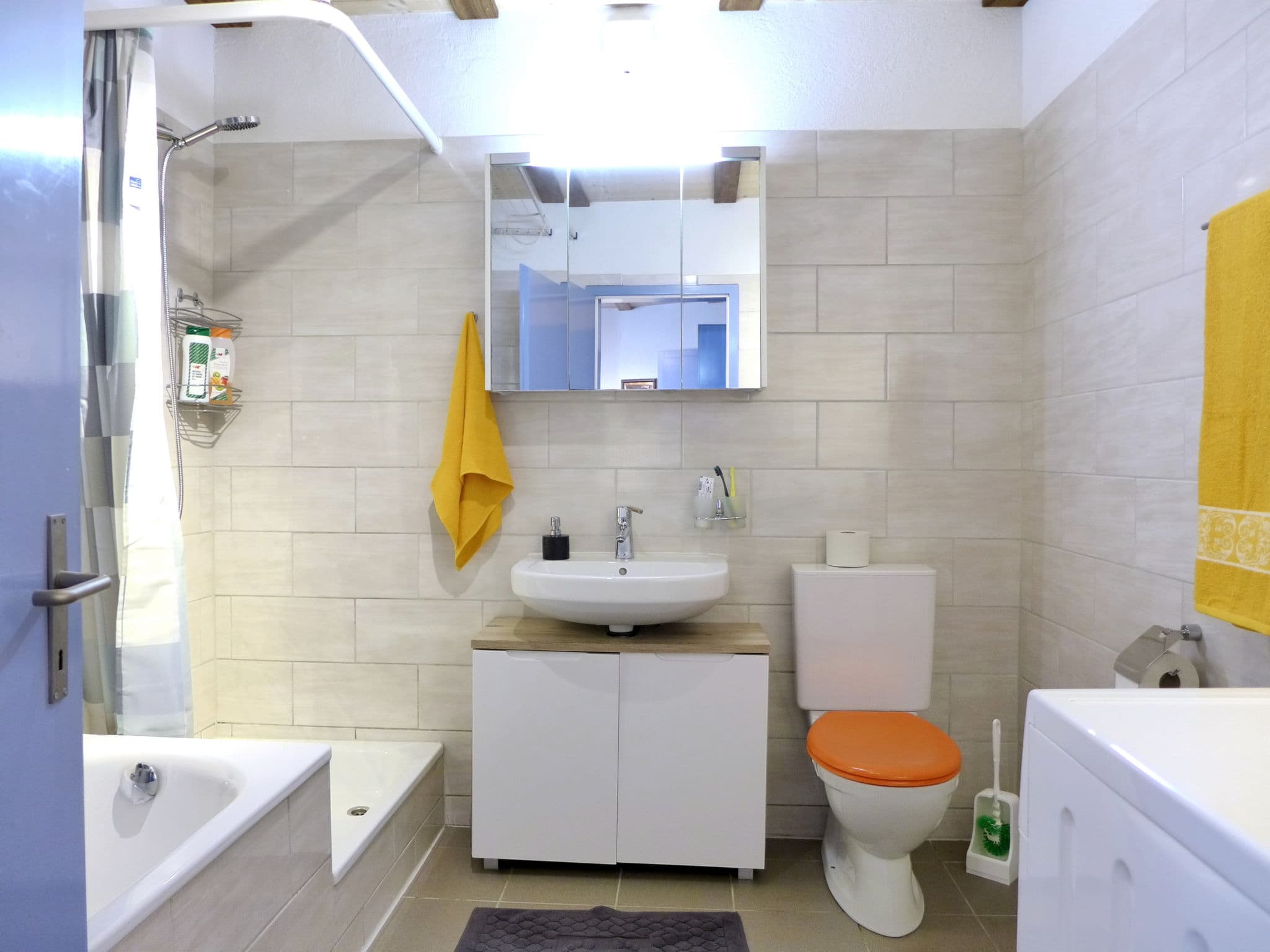 Bathroom / Wellness