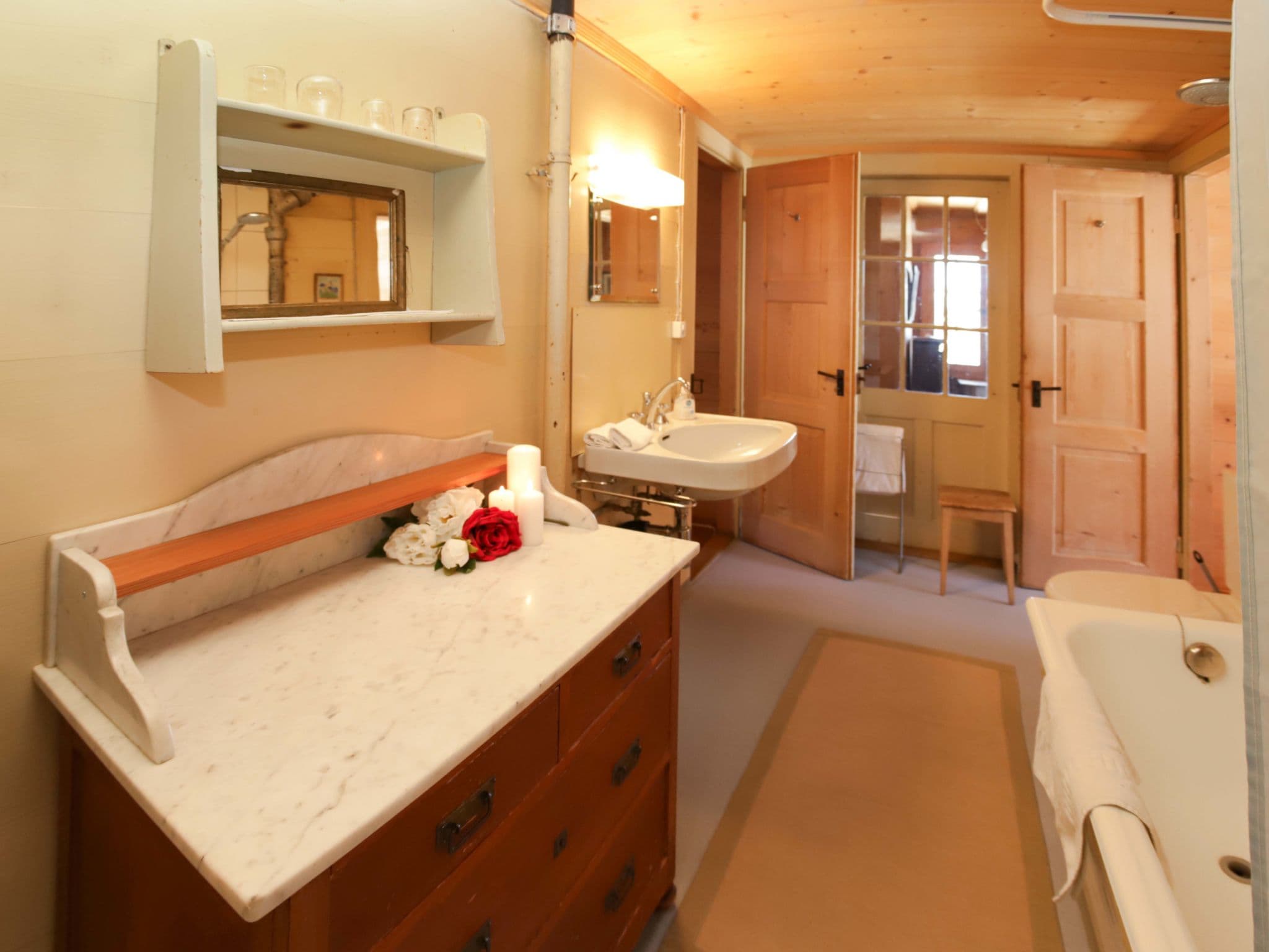 Bathroom / Wellness
