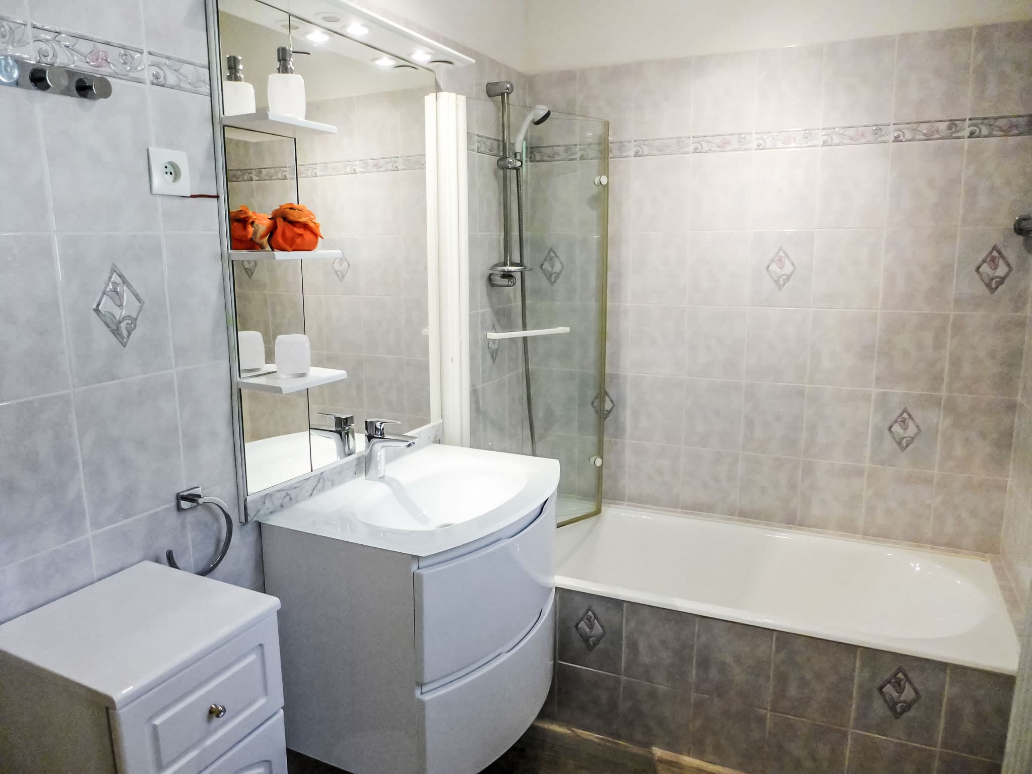 Bathroom / Wellness