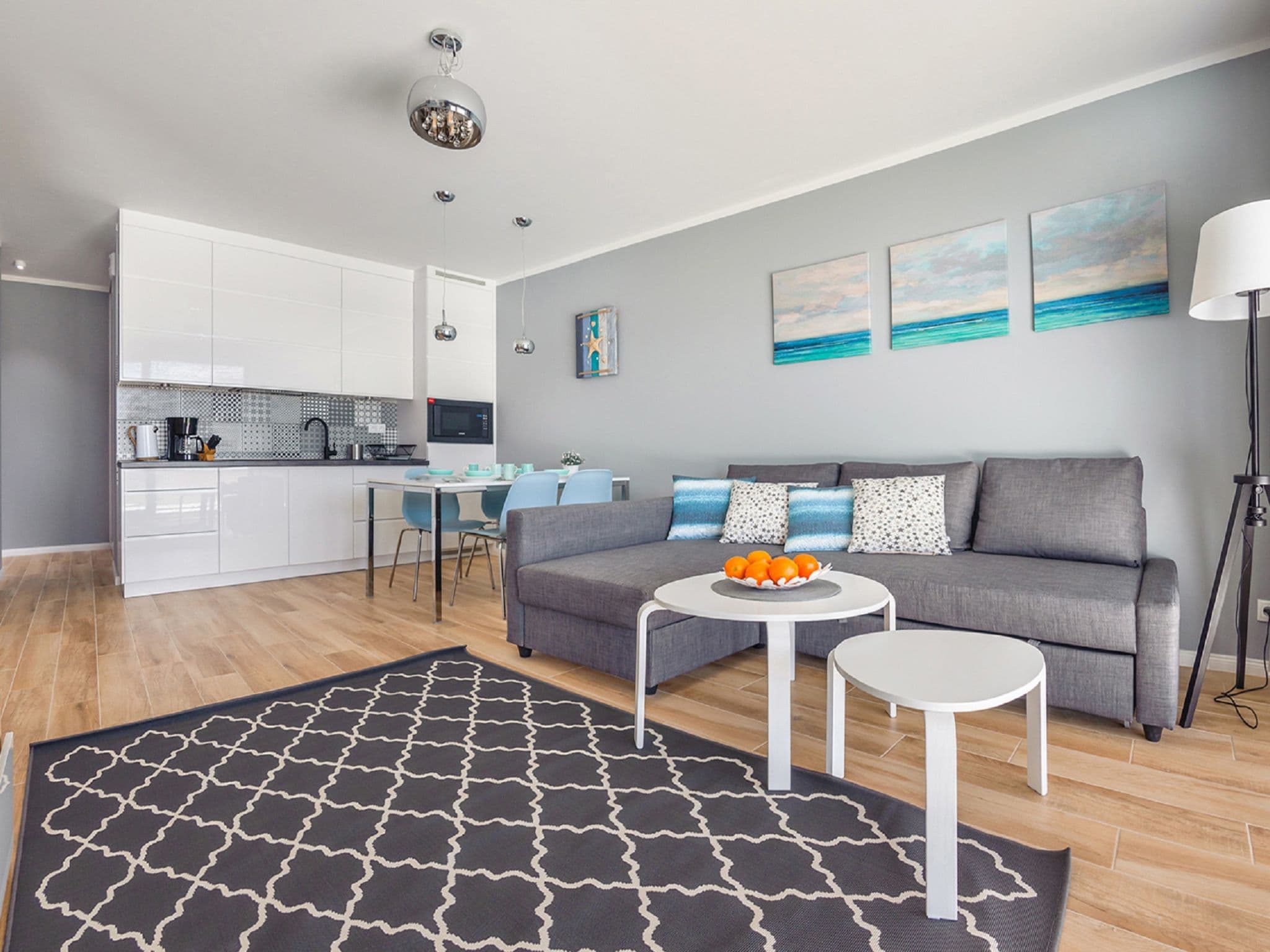 Kitchen / Dining Room