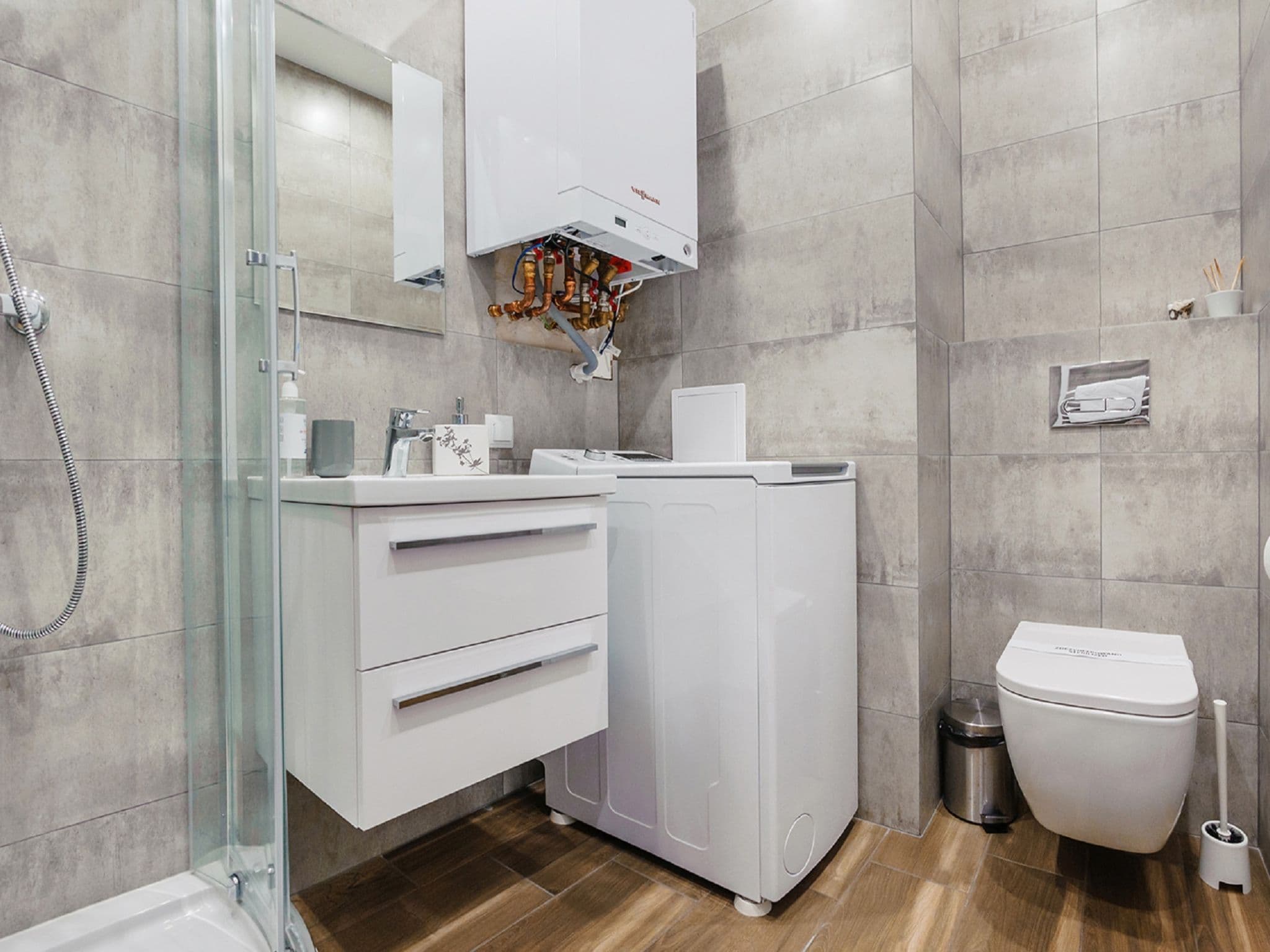 Bathroom / Wellness