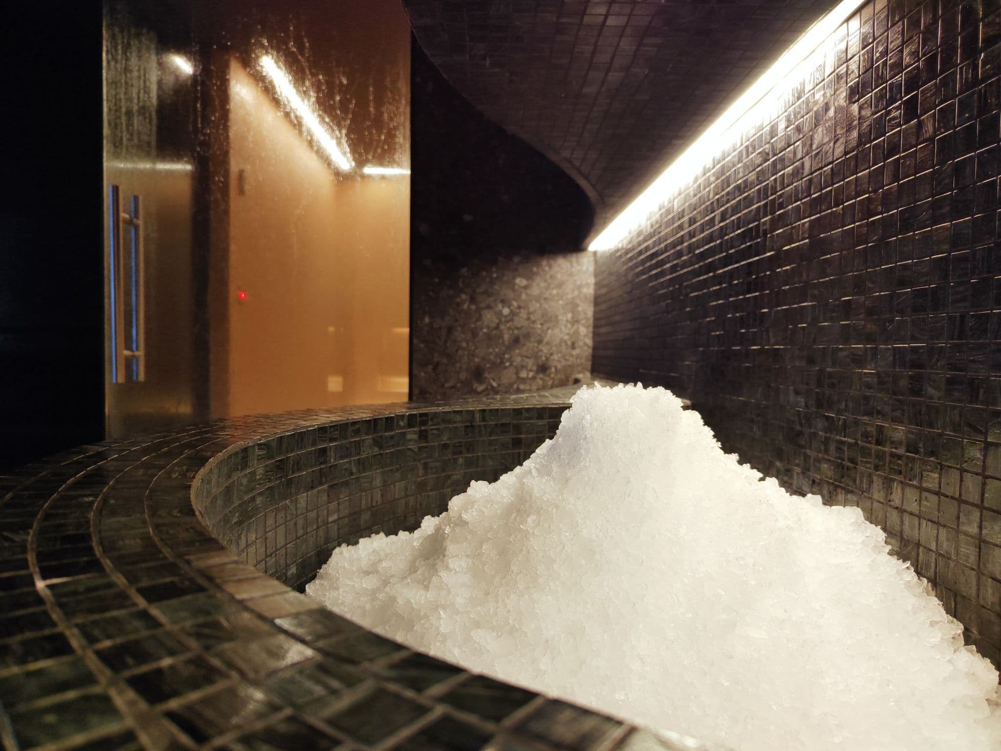 Pool Indoor