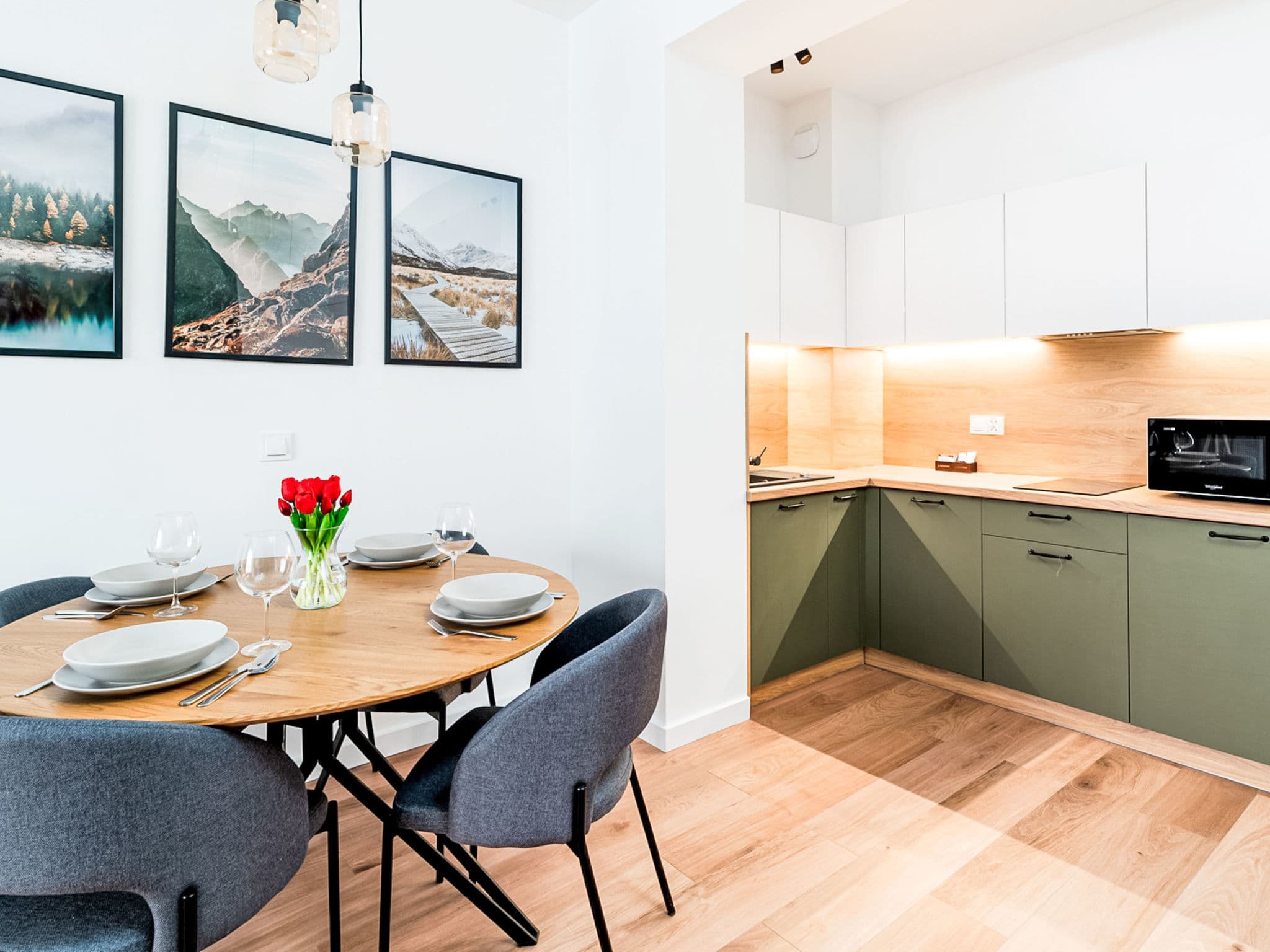 Kitchen / Dining Room