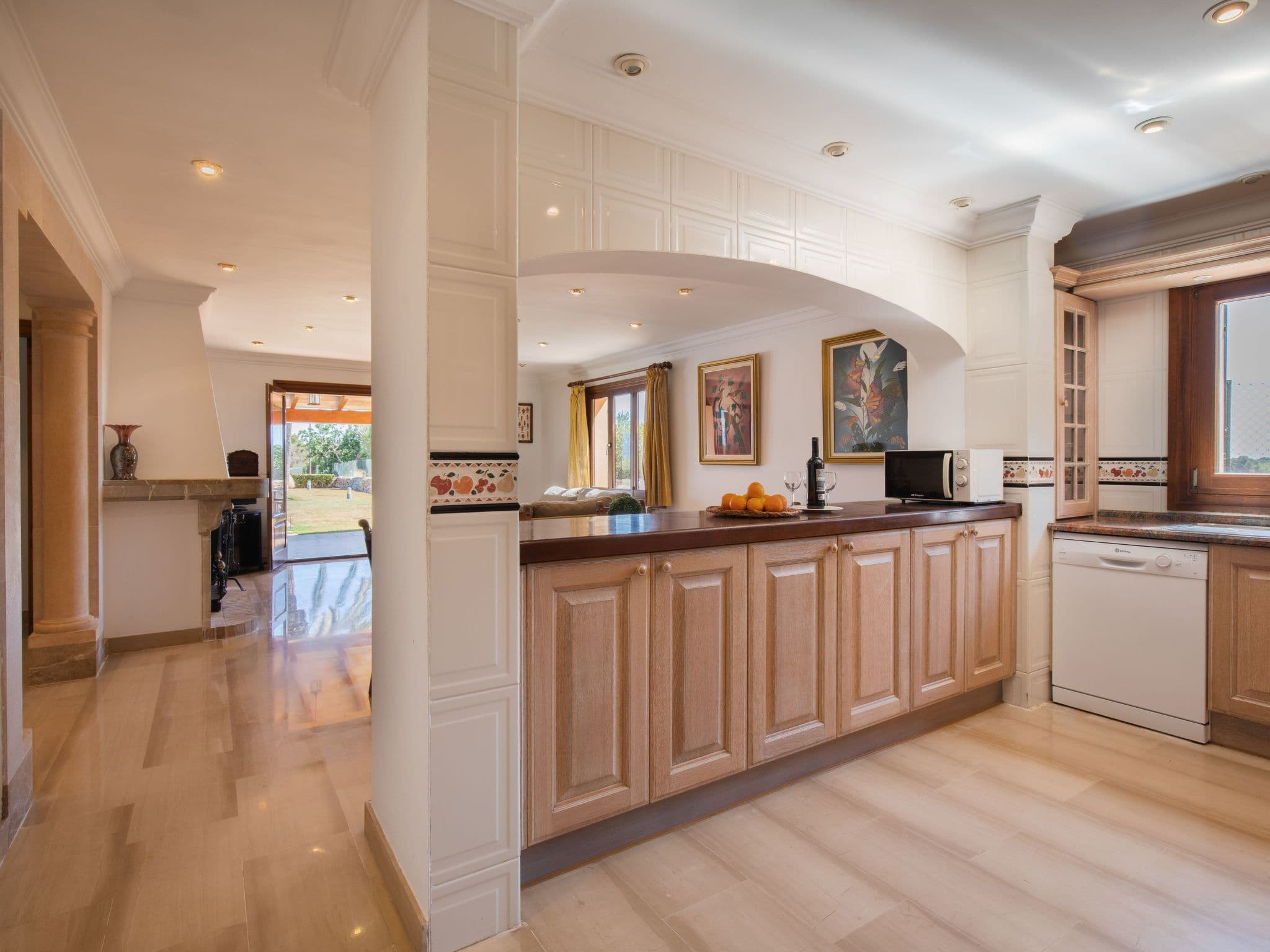 Kitchen / Dining Room