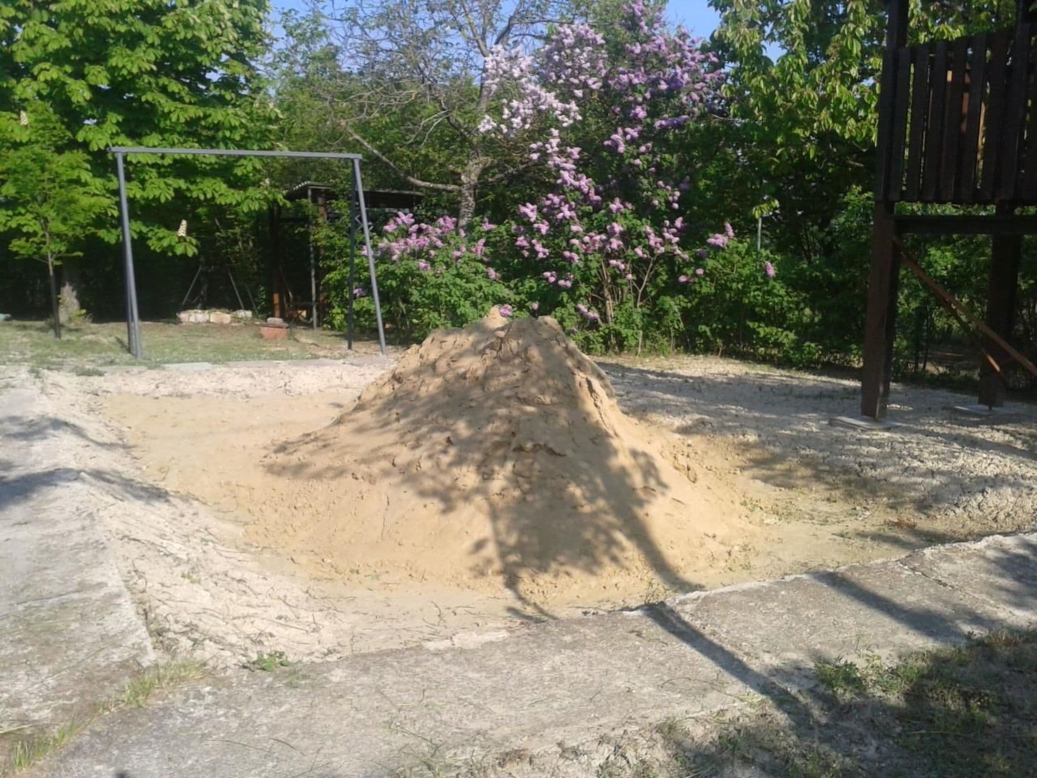 Gallery Image 15