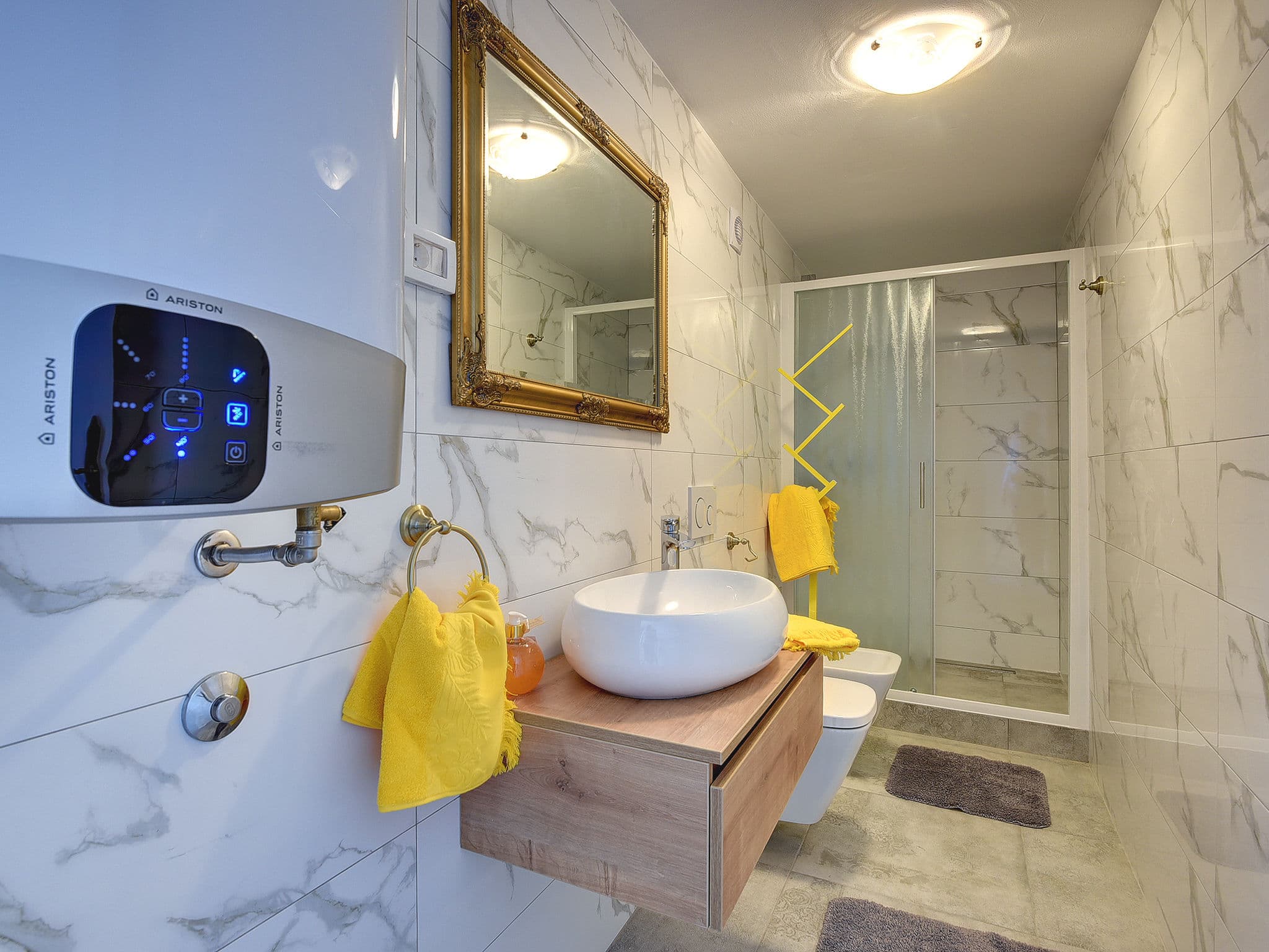 Bathroom / Wellness