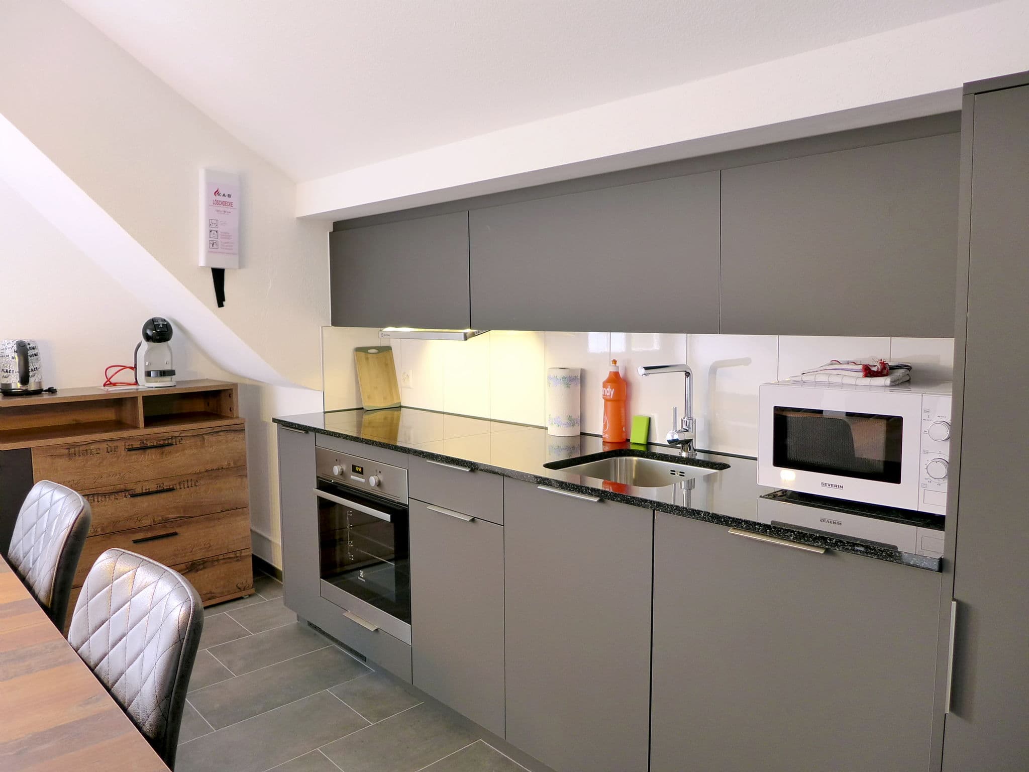 Kitchen / Dining Room