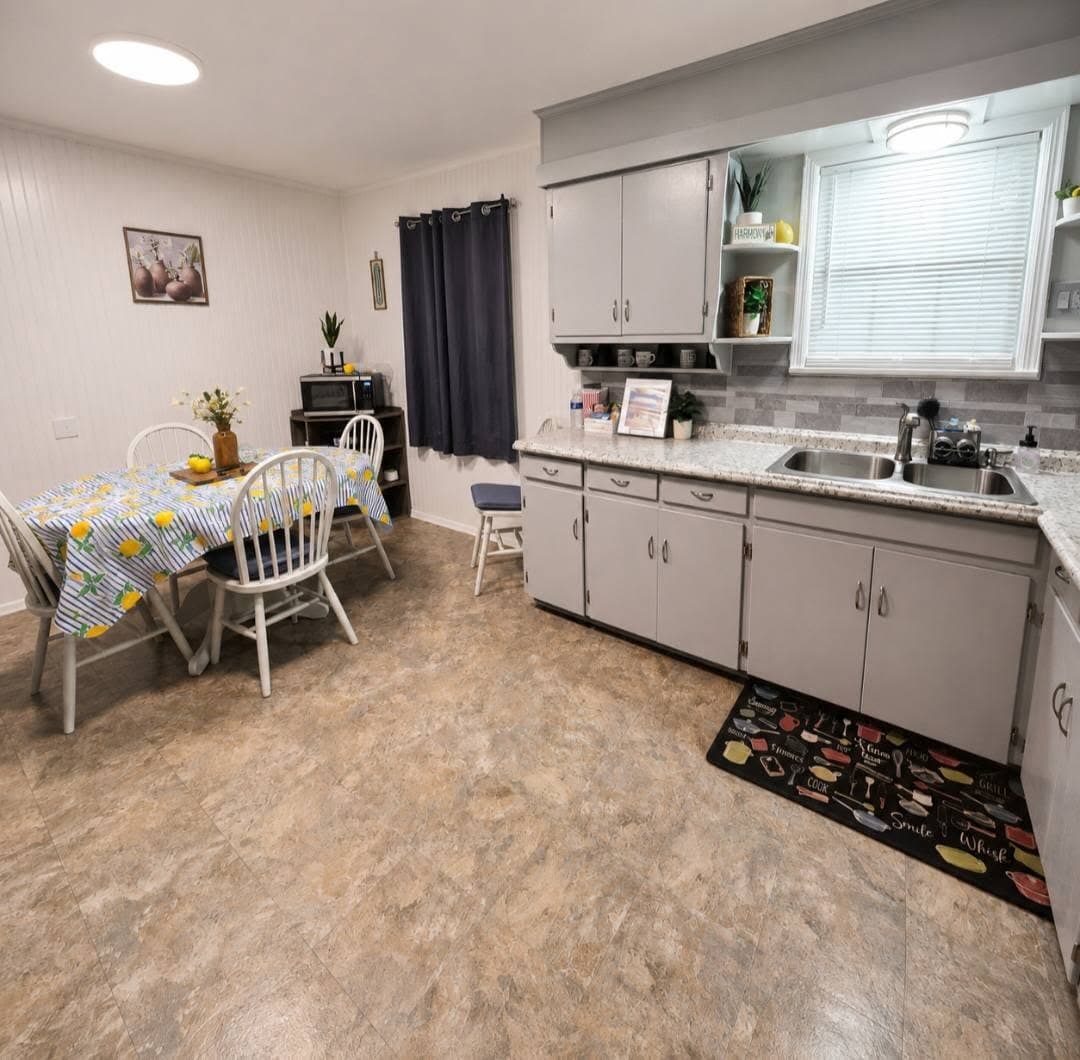 Gallery Image 9