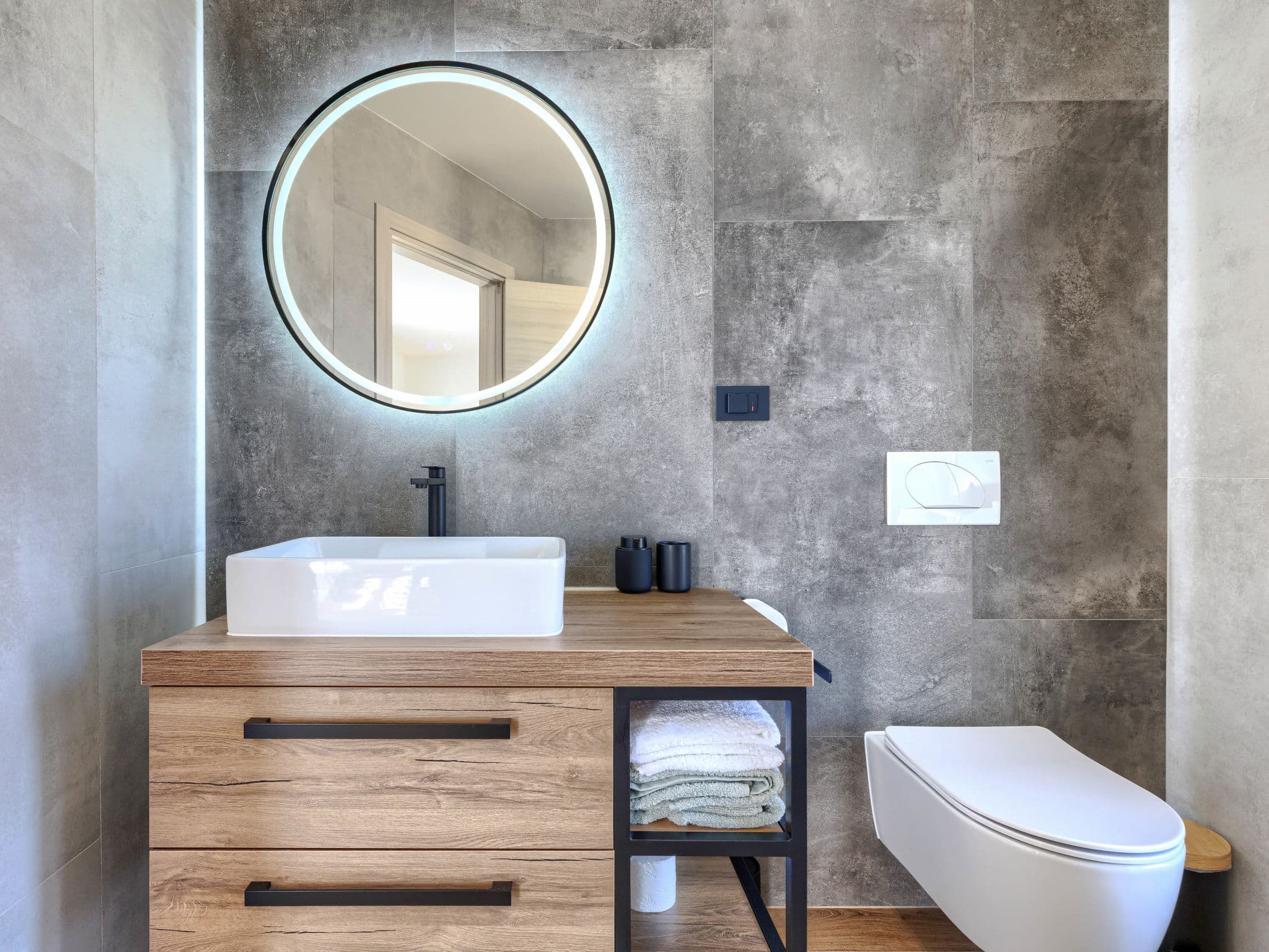 Bathroom / Wellness