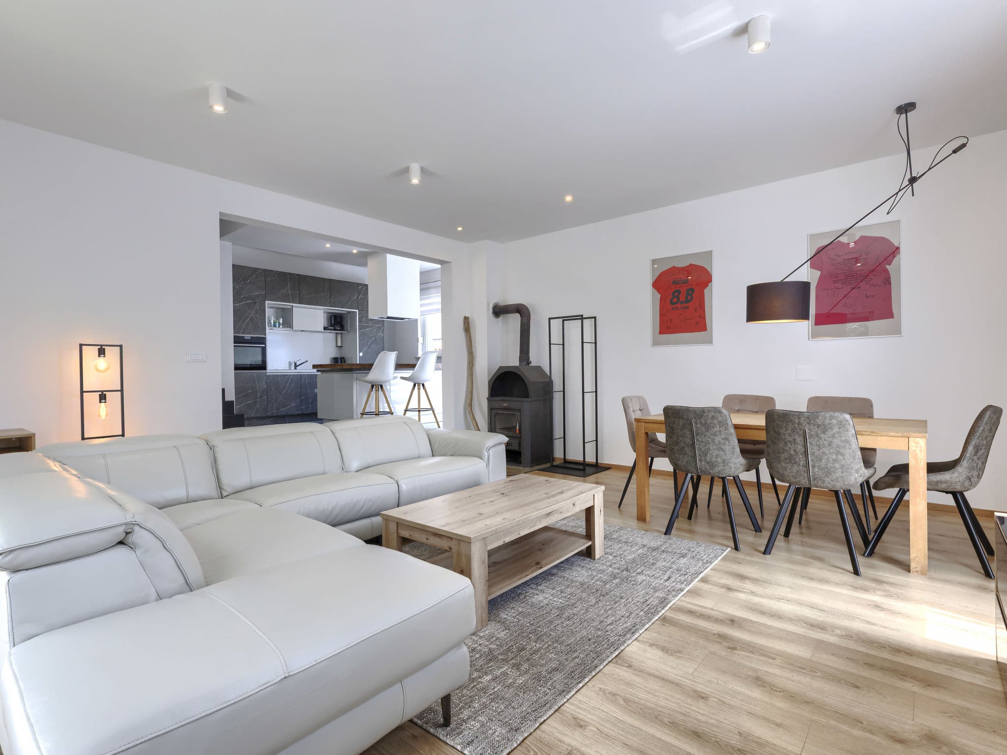 Kitchen / Dining Room