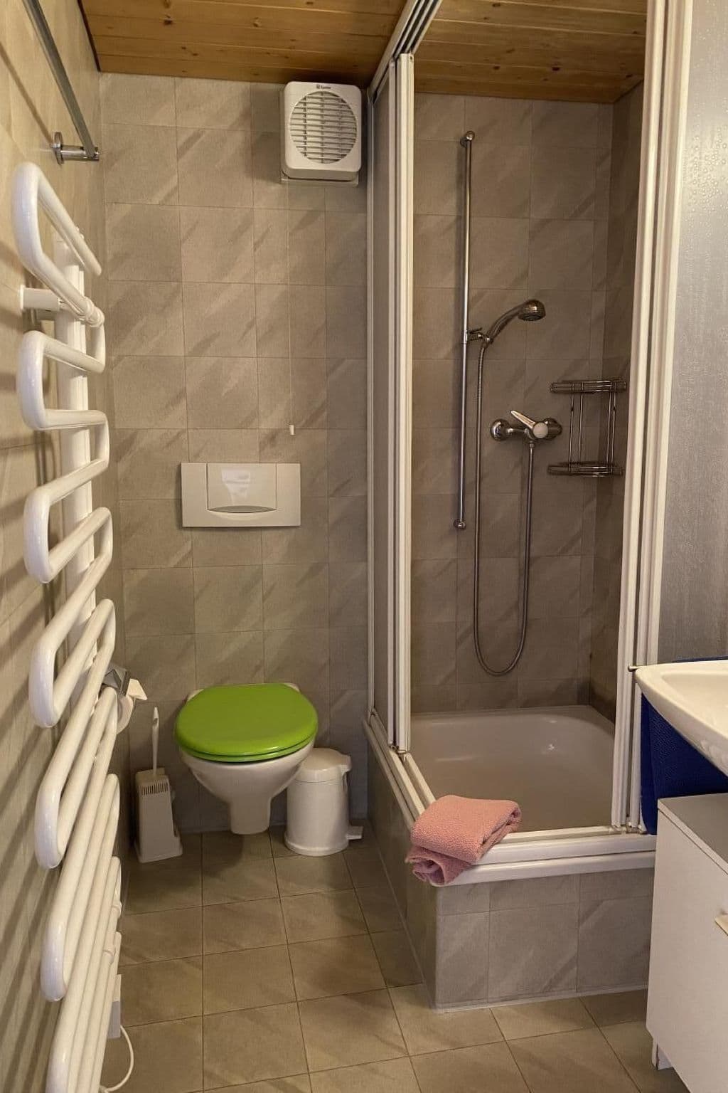Bathroom / Wellness