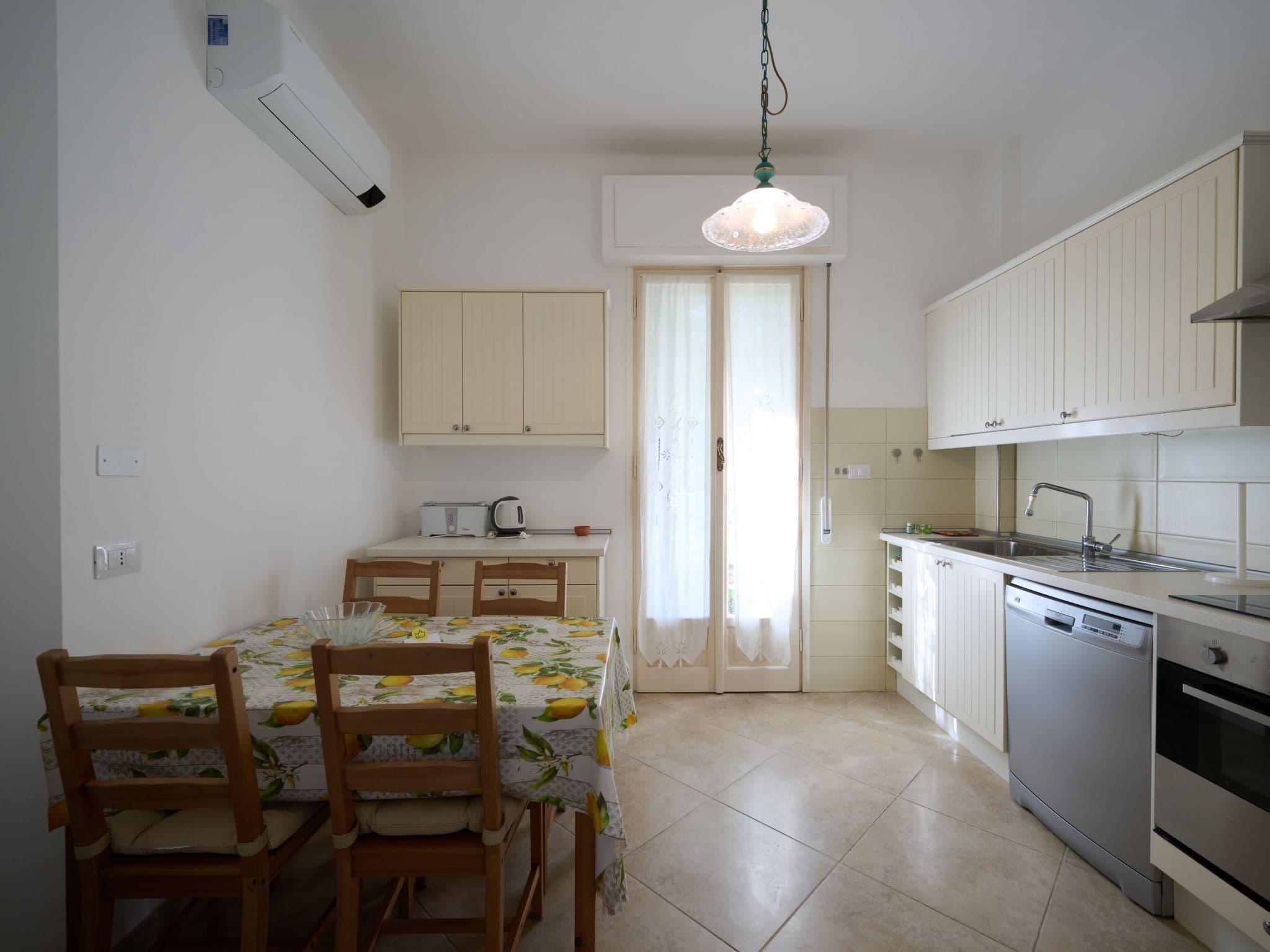 Gallery Image 10