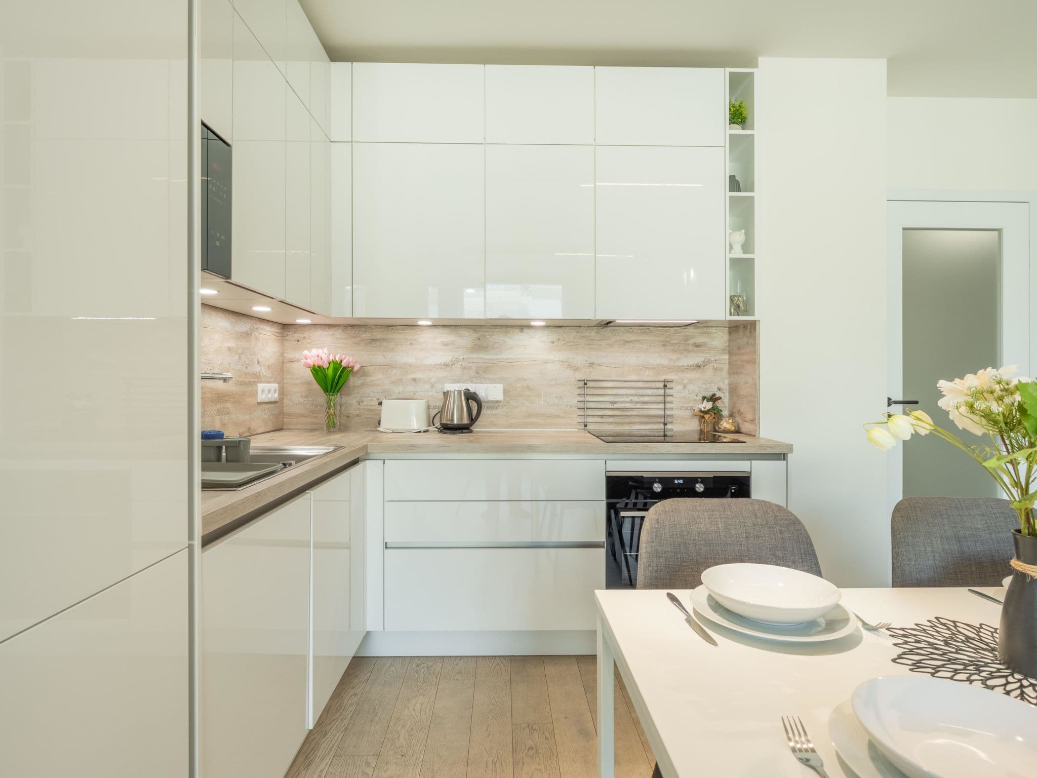 Kitchen / Dining Room