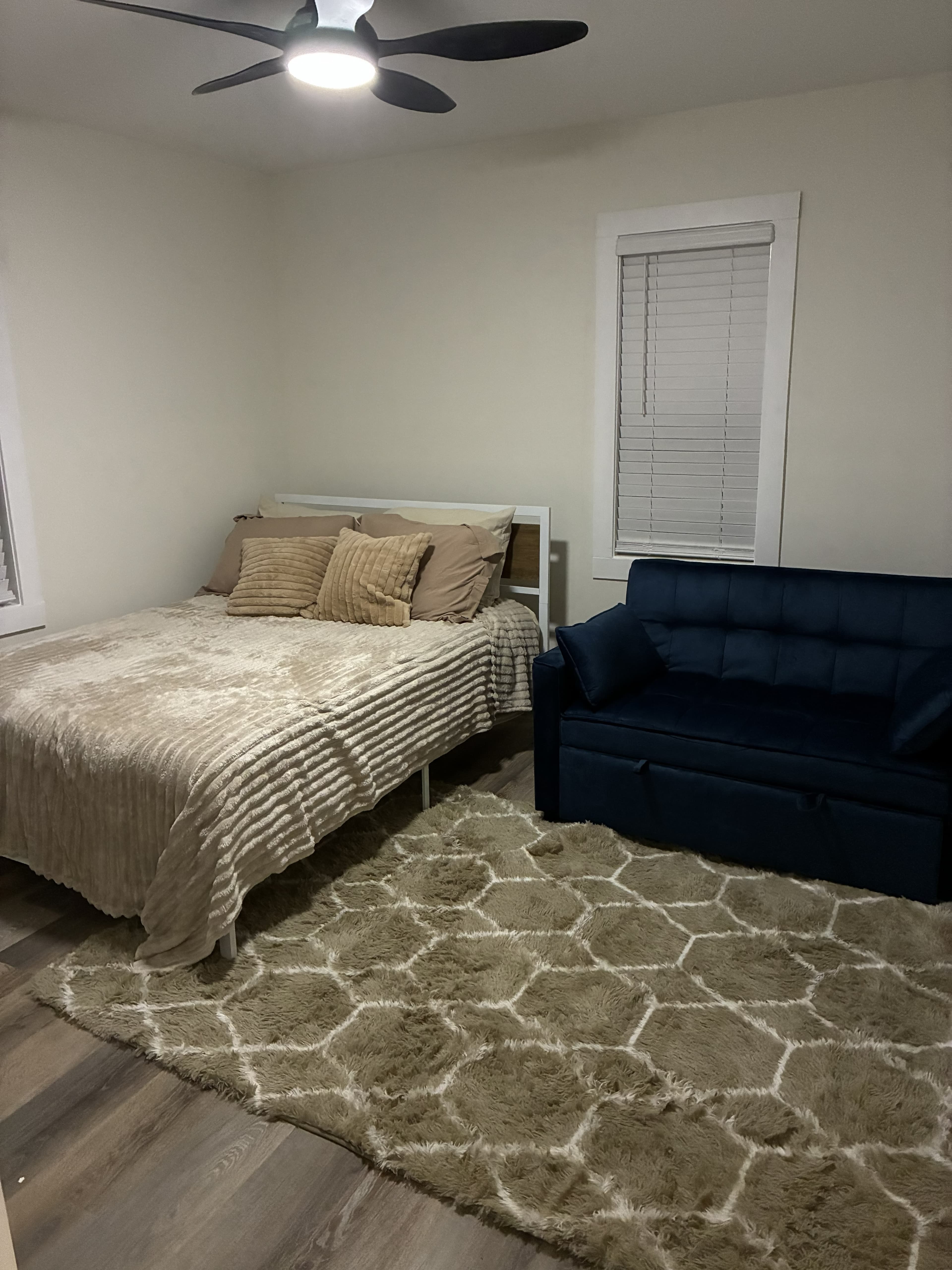 Gallery Image 17
