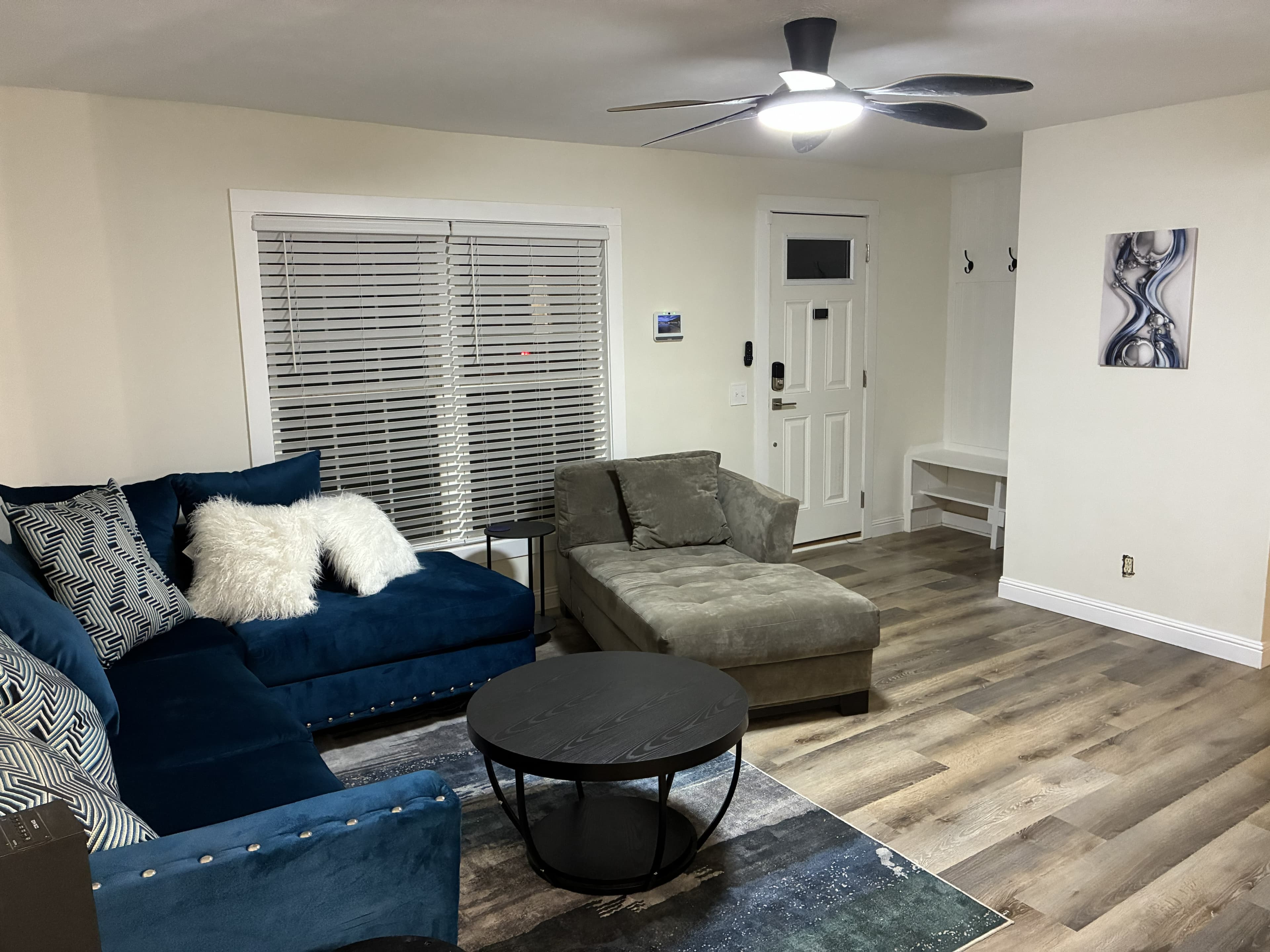 Gallery Image 6