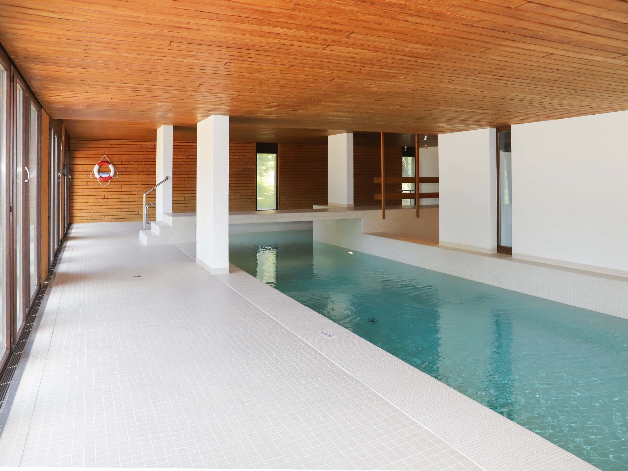 Pool Indoor