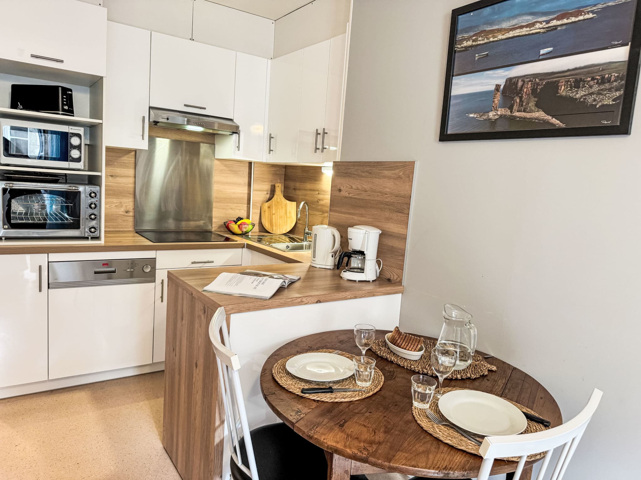 Kitchen / Dining Room