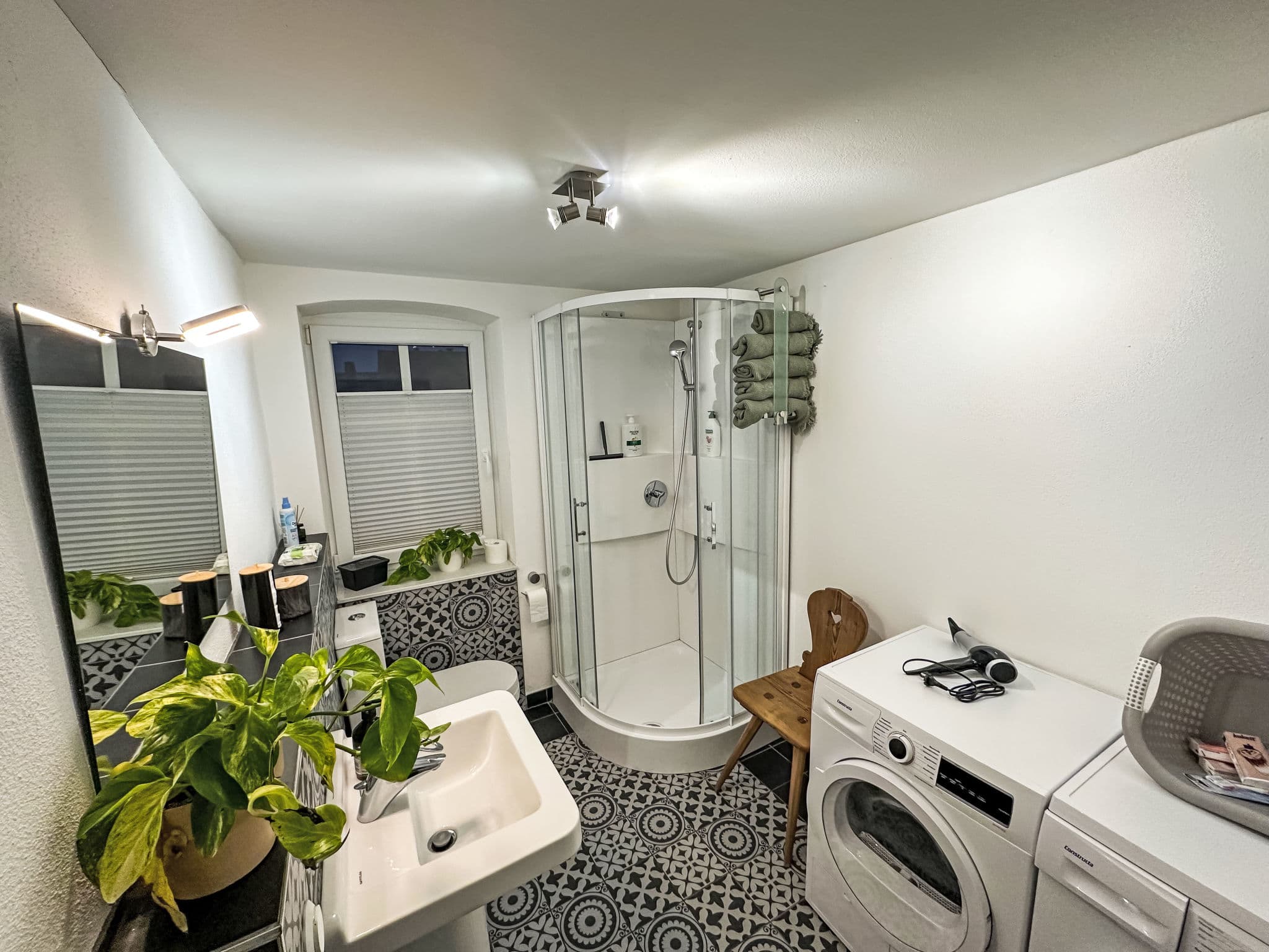 Bathroom / Wellness