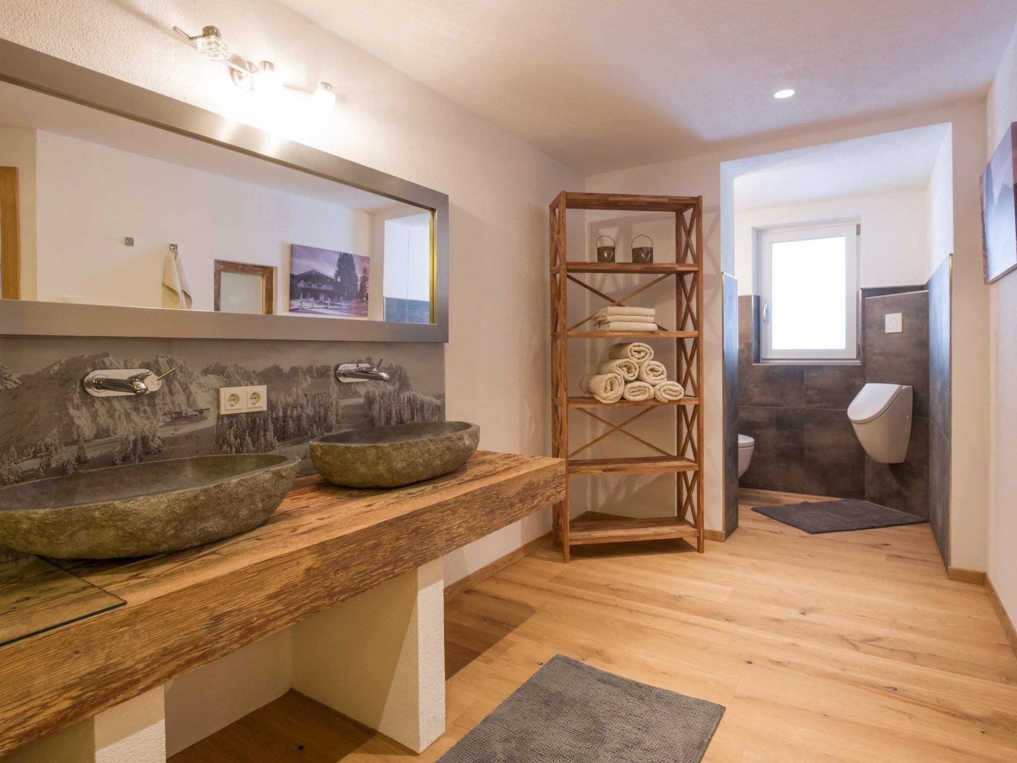 Bathroom / Wellness