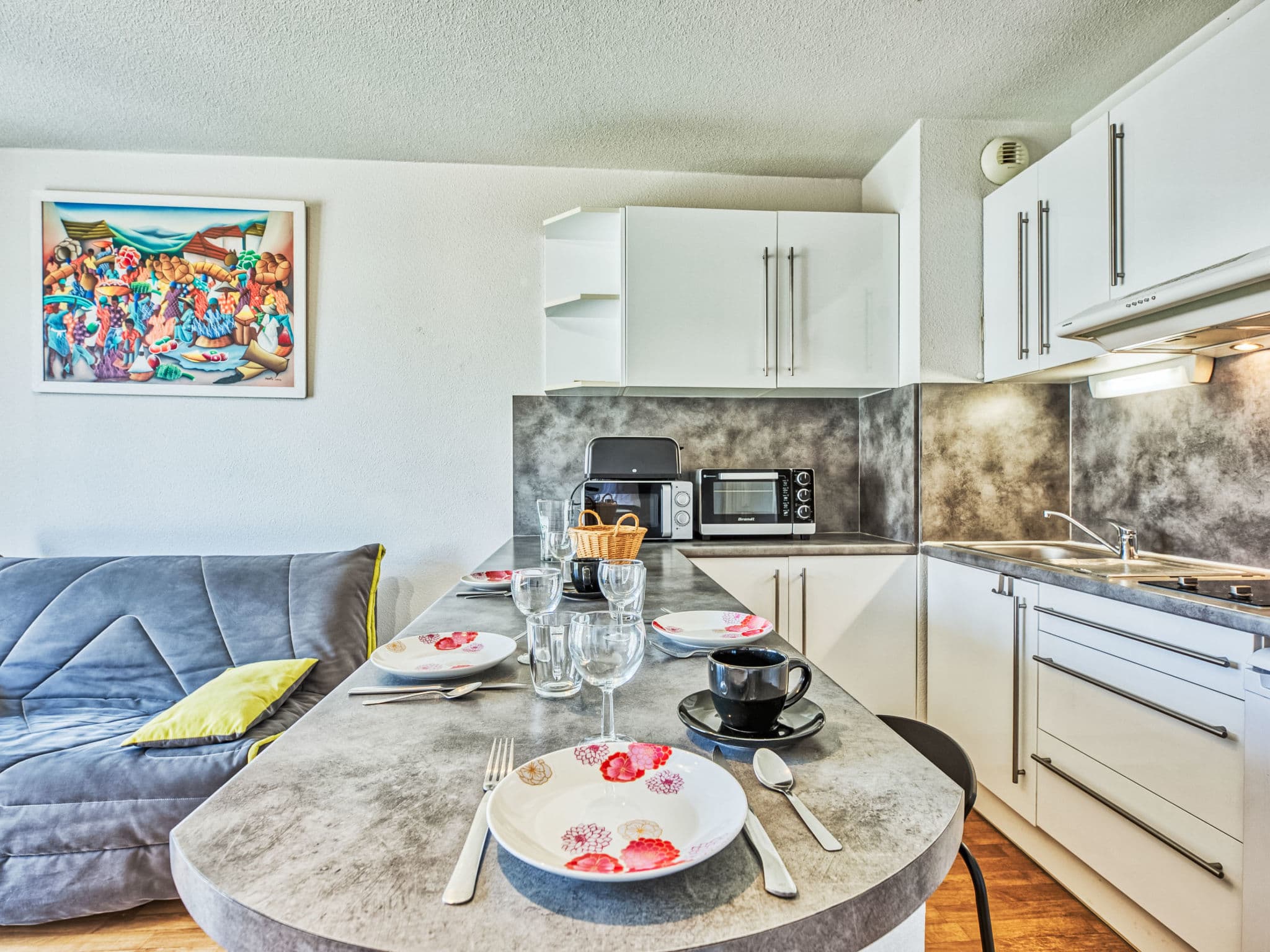 Kitchen / Dining Room
