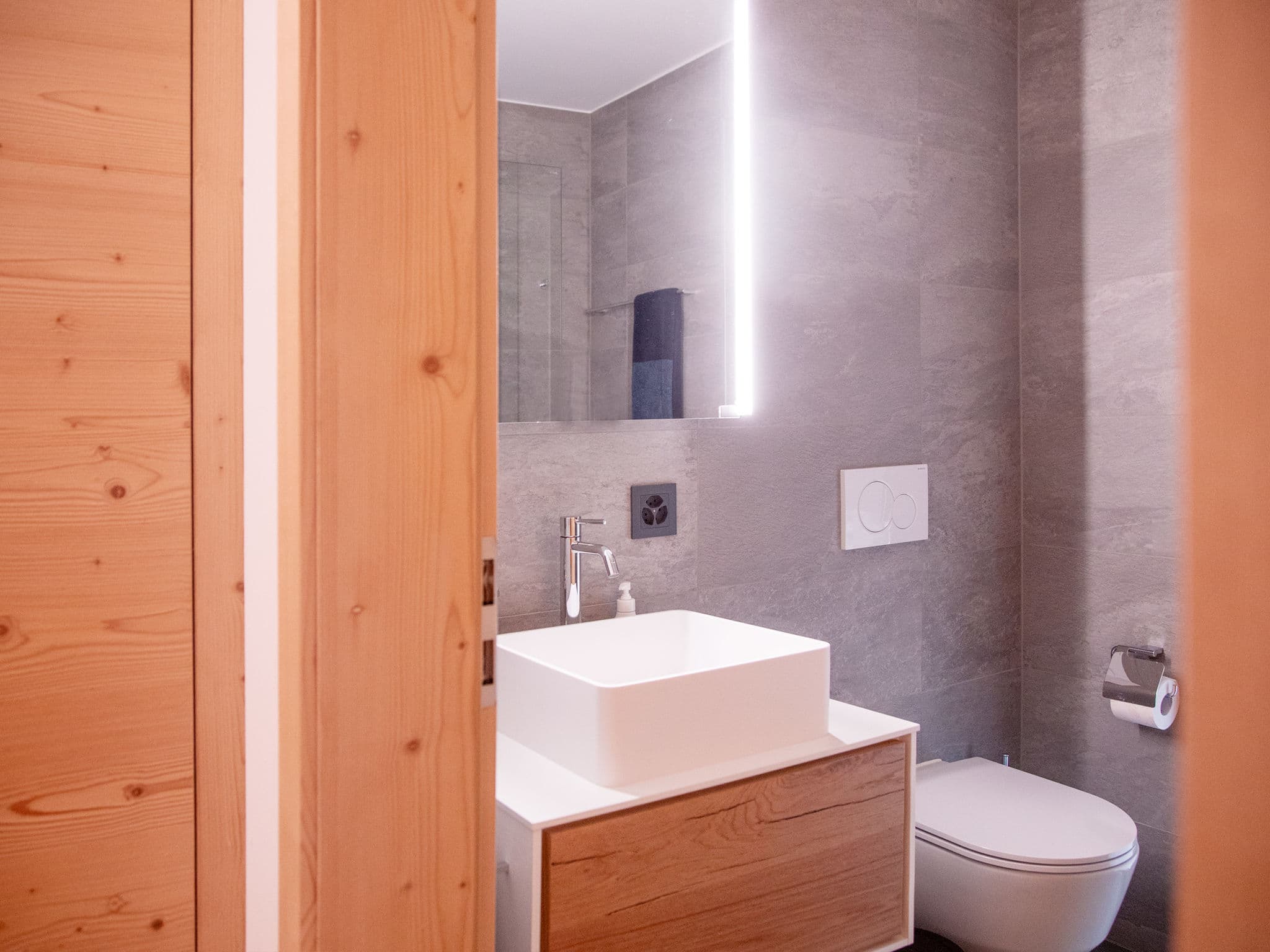 Bathroom / Wellness