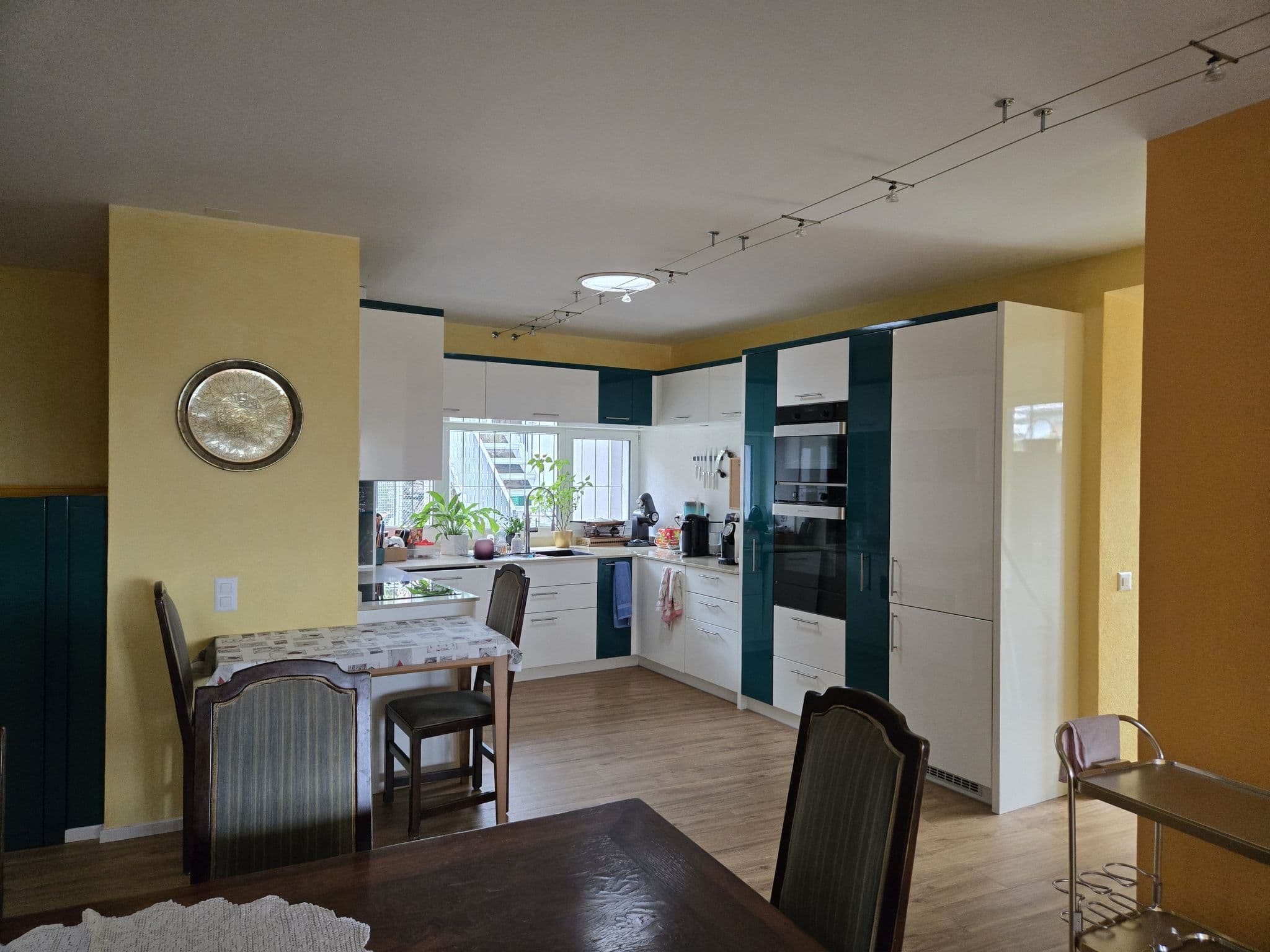 Gallery Image 6