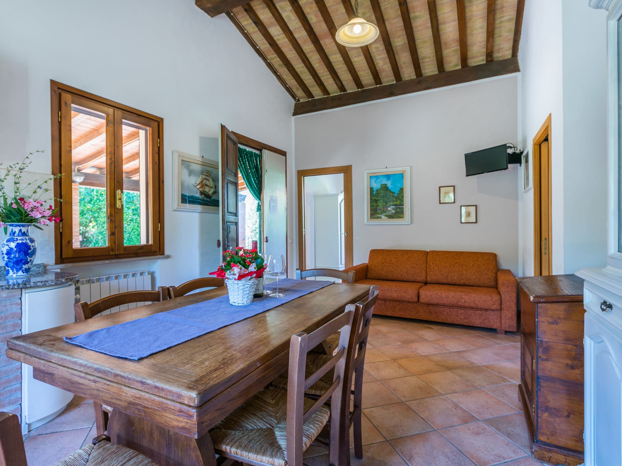 Kitchen / Dining Room