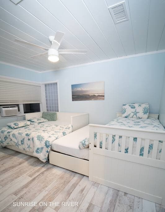 Bedroom 3 (open beds)