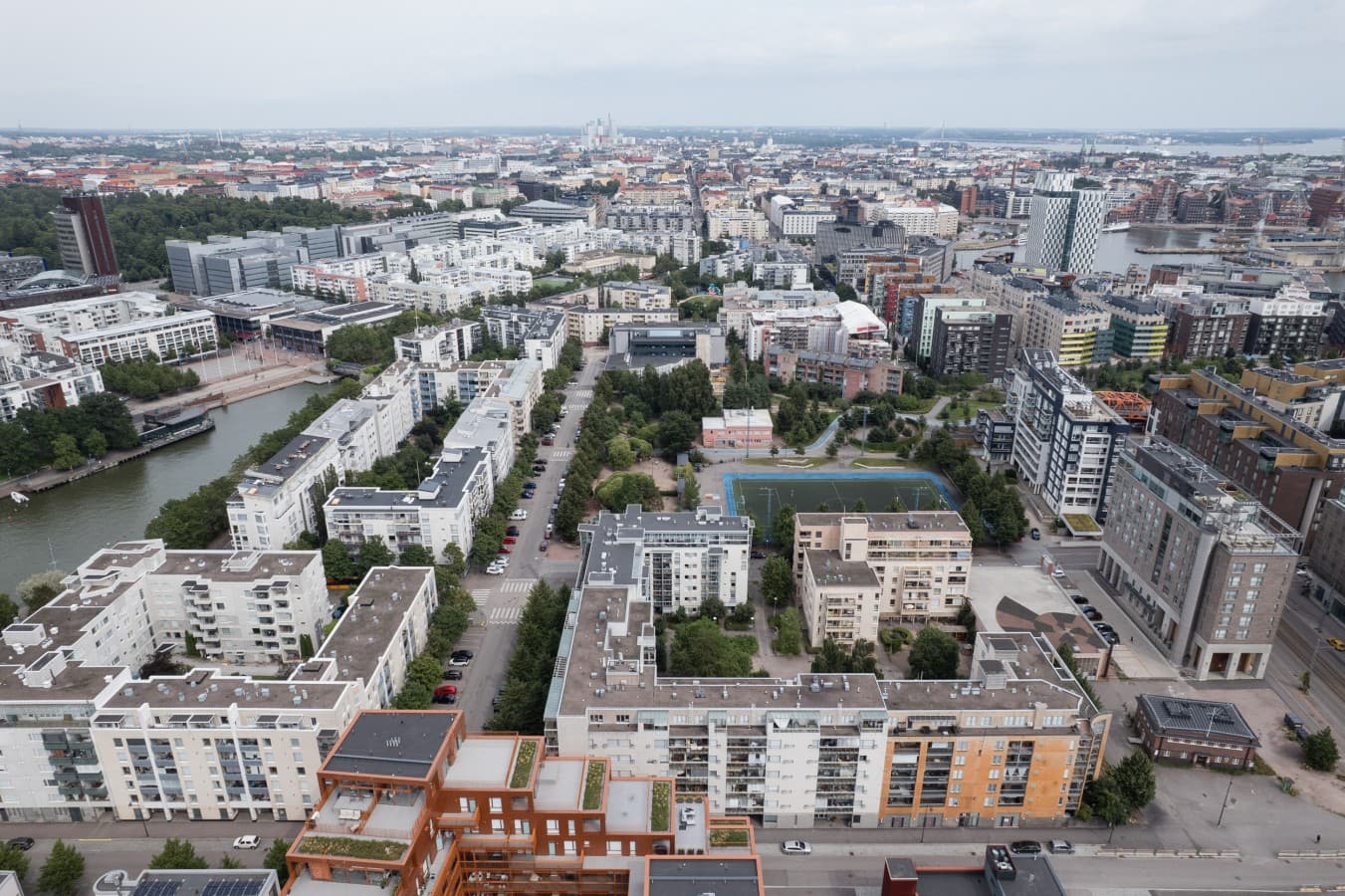 Messitytönkatu 8 C 44-45.jpg