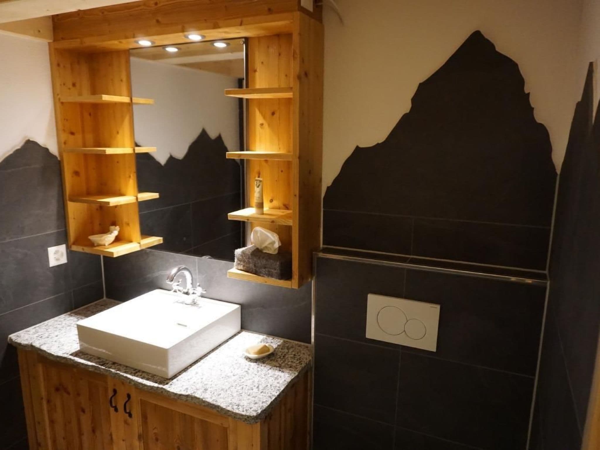 Bathroom / Wellness