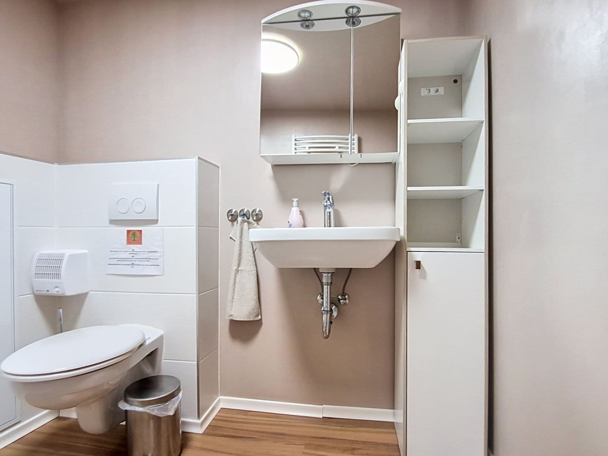 Bathroom / Wellness