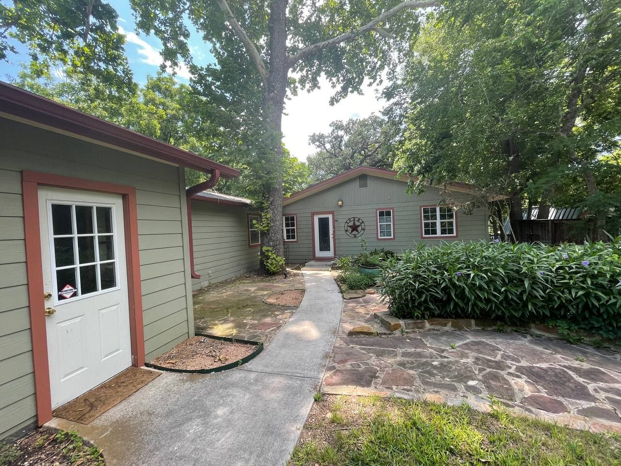 Gallery Image 18