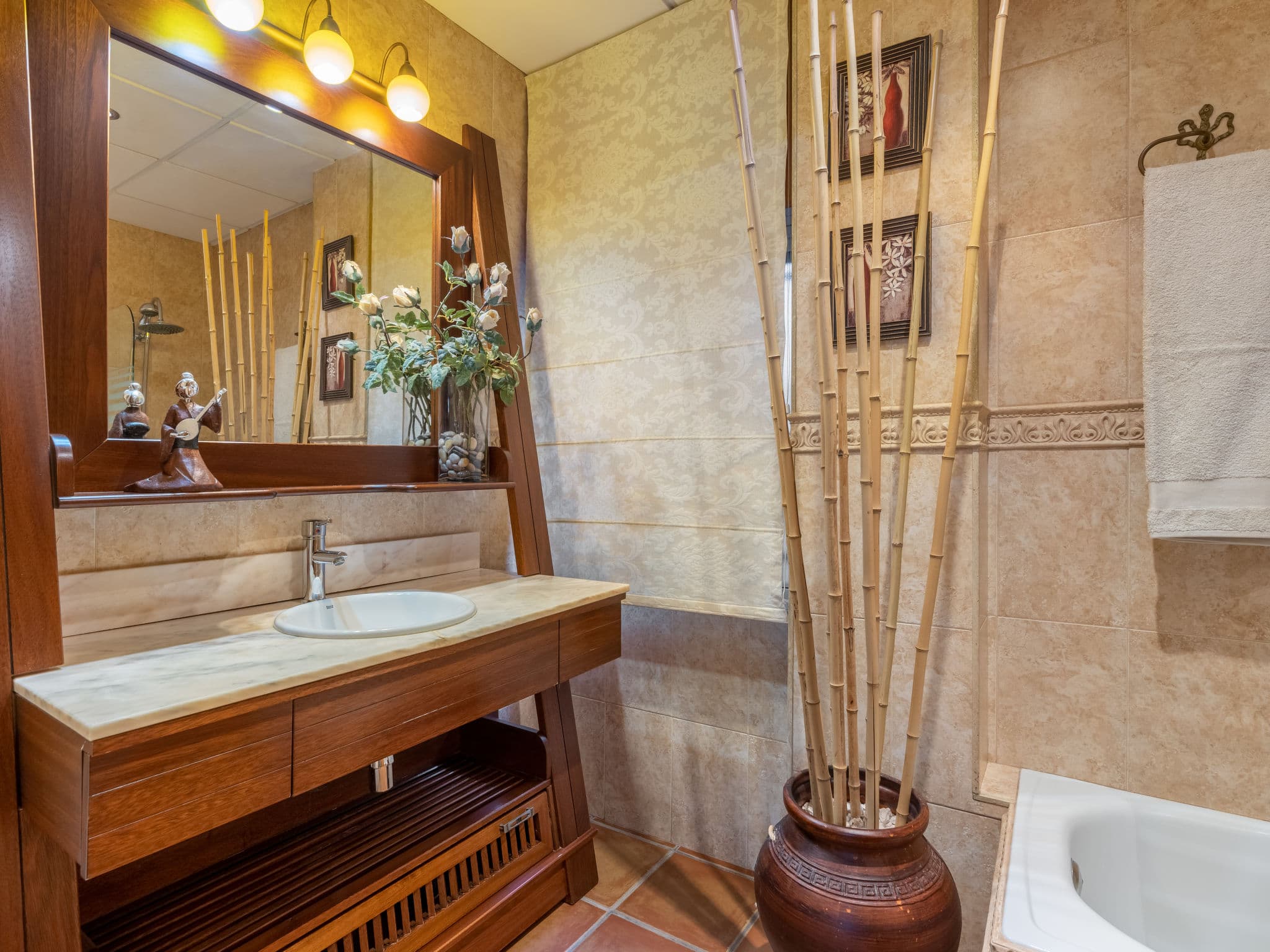 Bathroom / Wellness