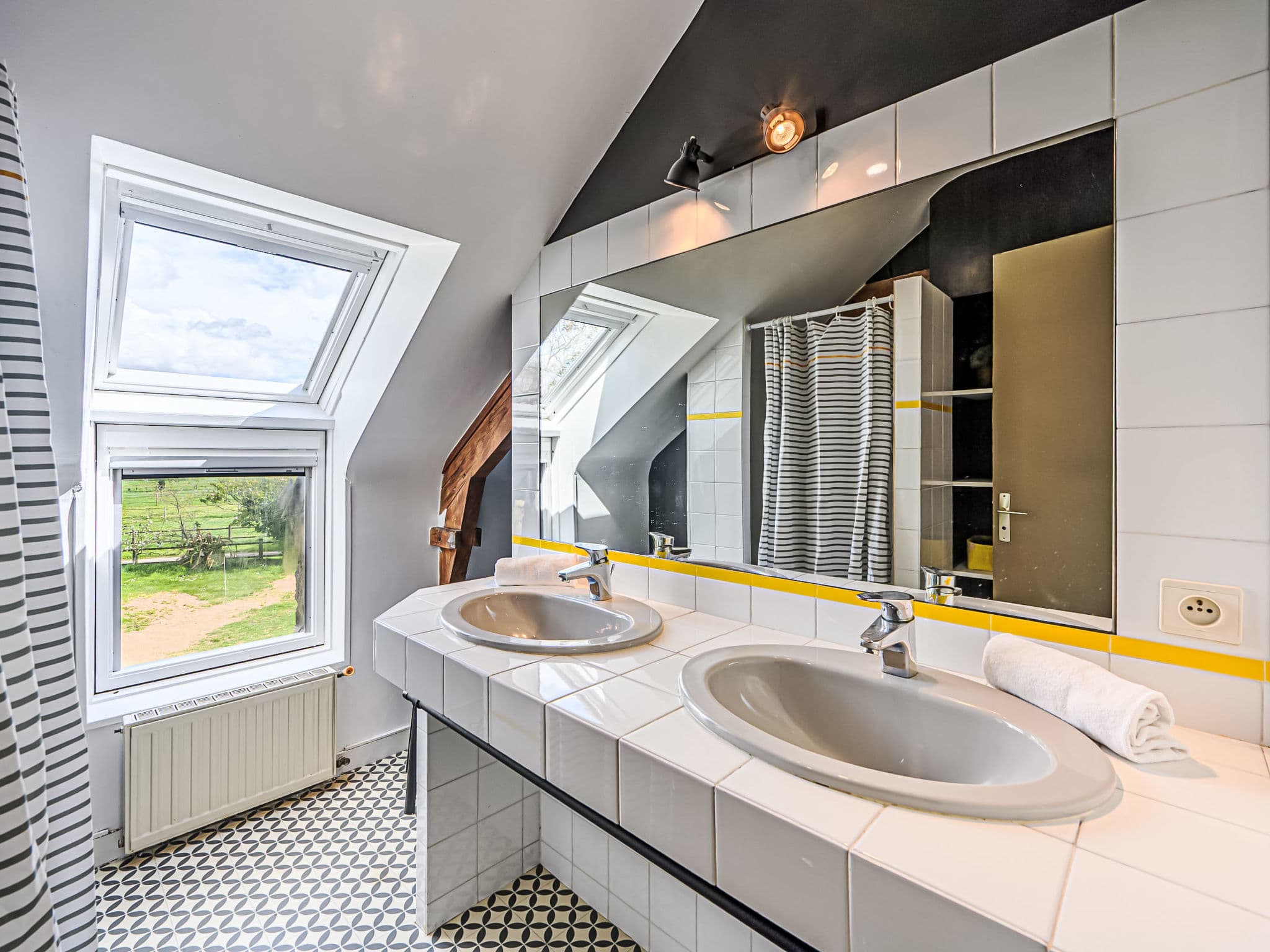 Bathroom / Wellness