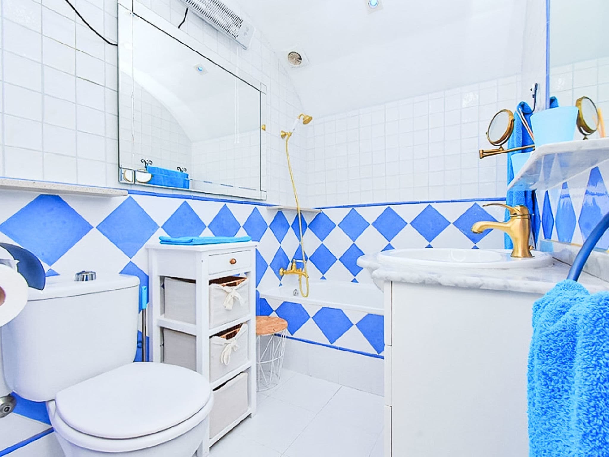 Bathroom / Wellness