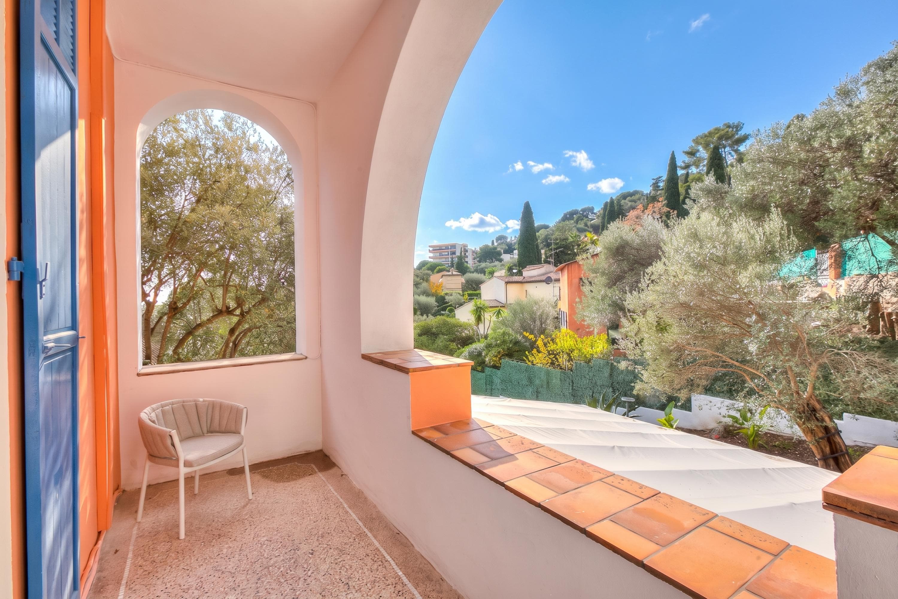 Gallery Image 23